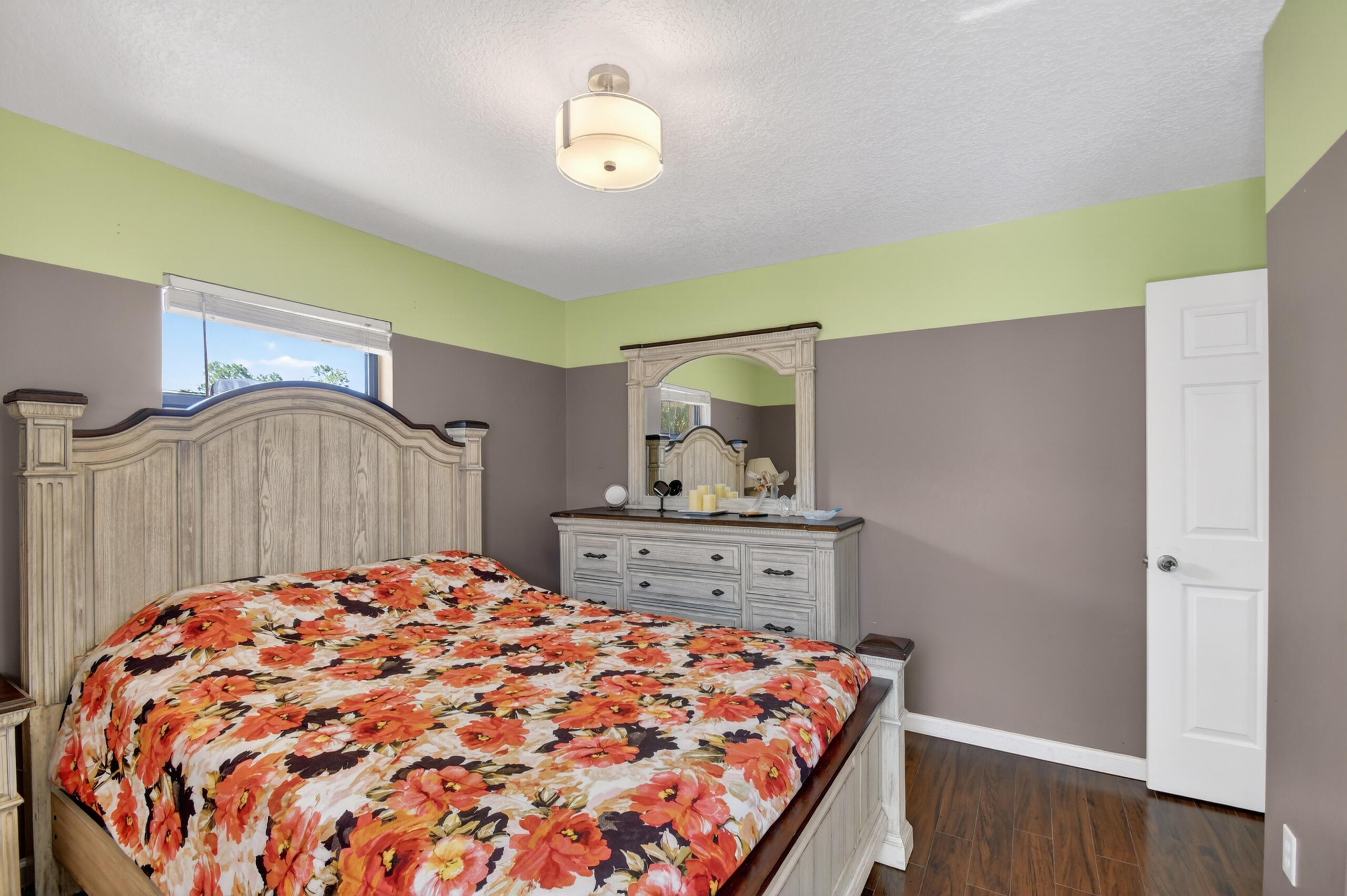 WOODLAND CREEK 1 - Residential