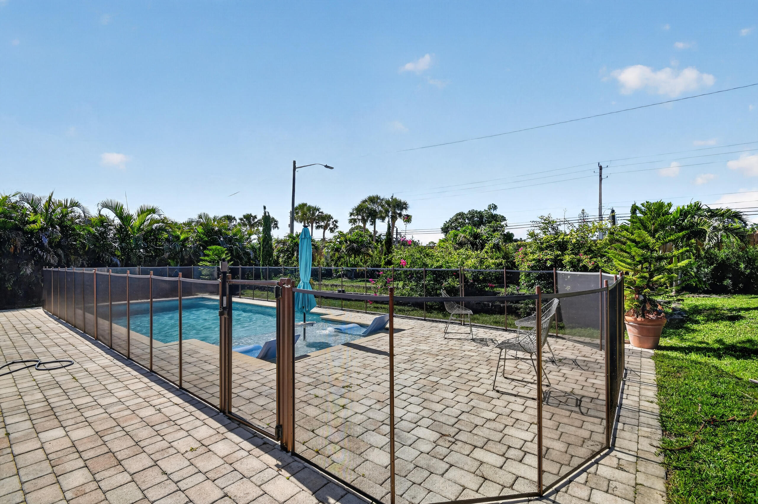 WOODLAND CREEK 1 - Residential