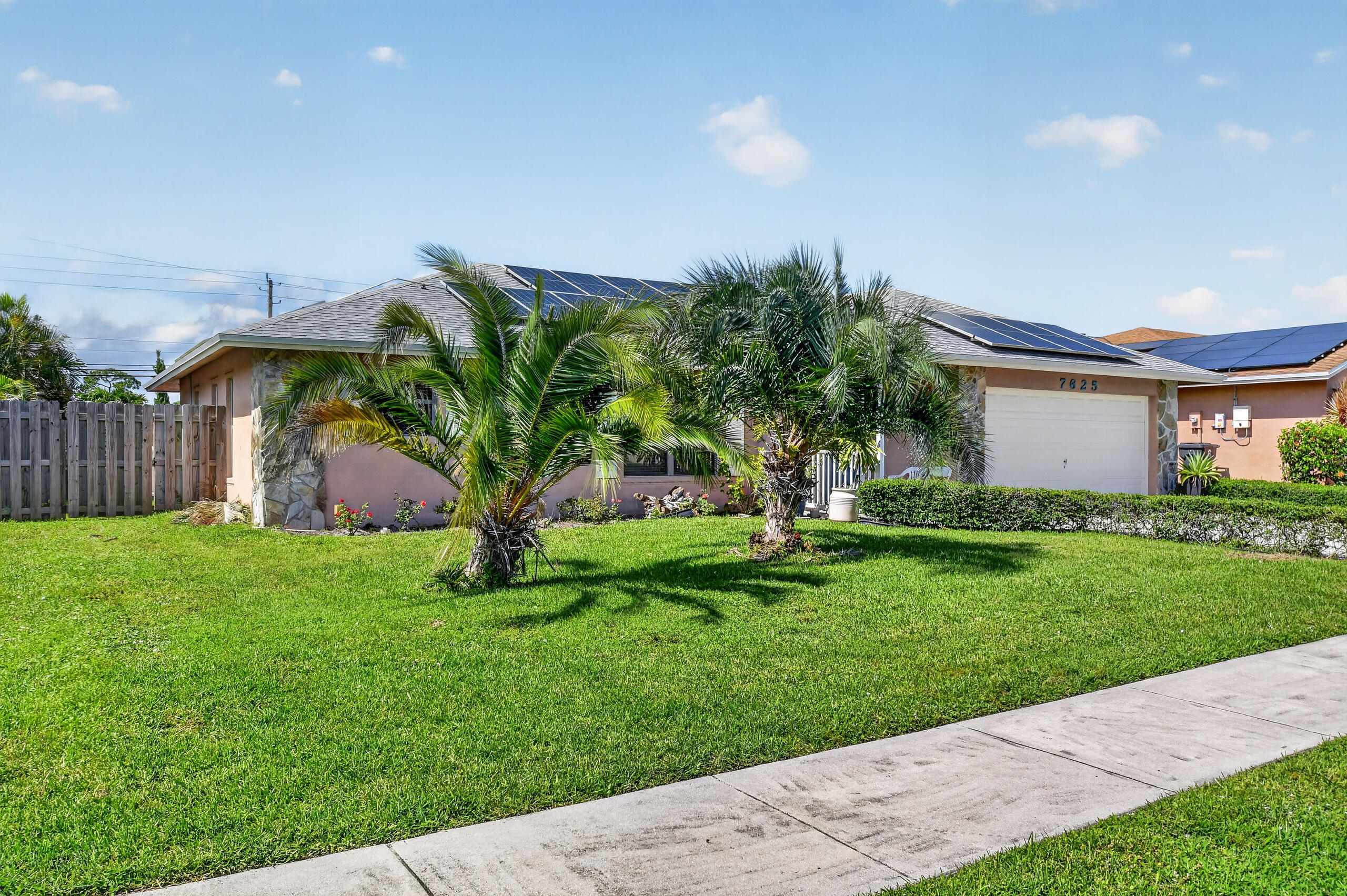 WOODLAND CREEK 1 - Residential