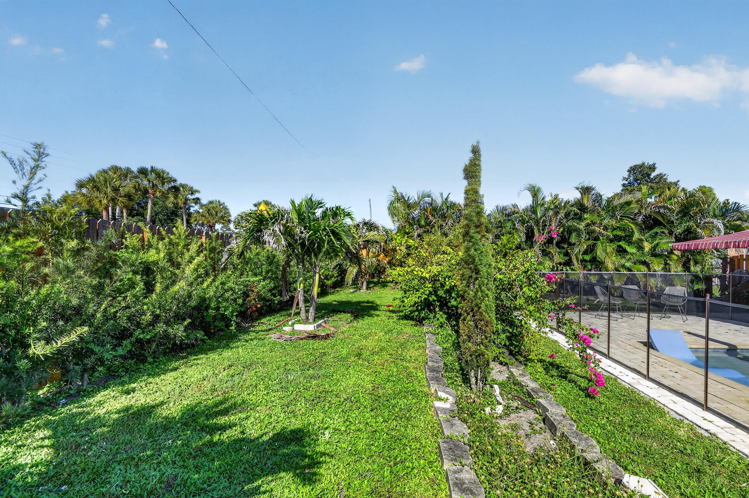 WOODLAND CREEK 1 - Residential