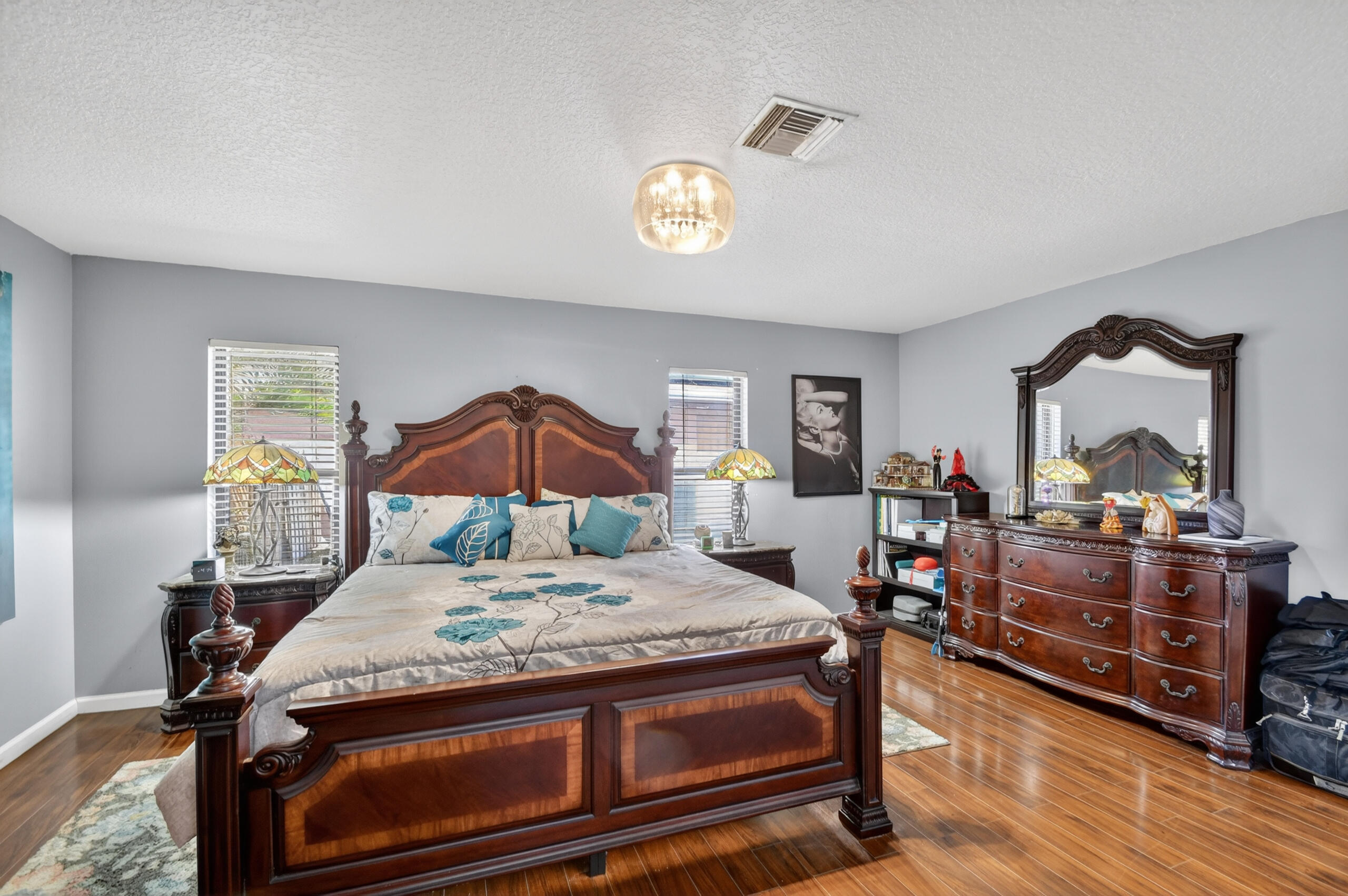 WOODLAND CREEK 1 - Residential