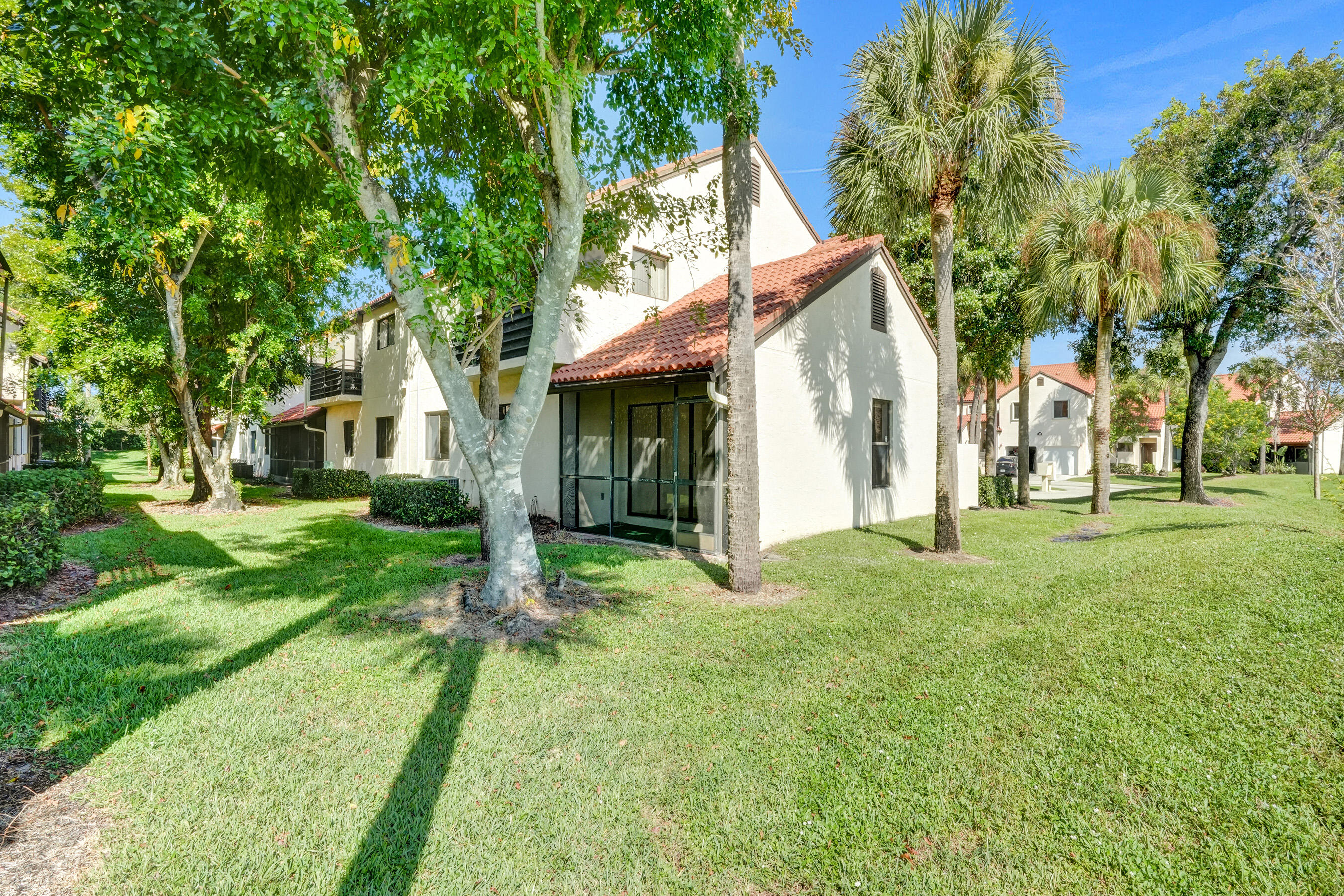 SOUTH LAKE CONDO - Residential