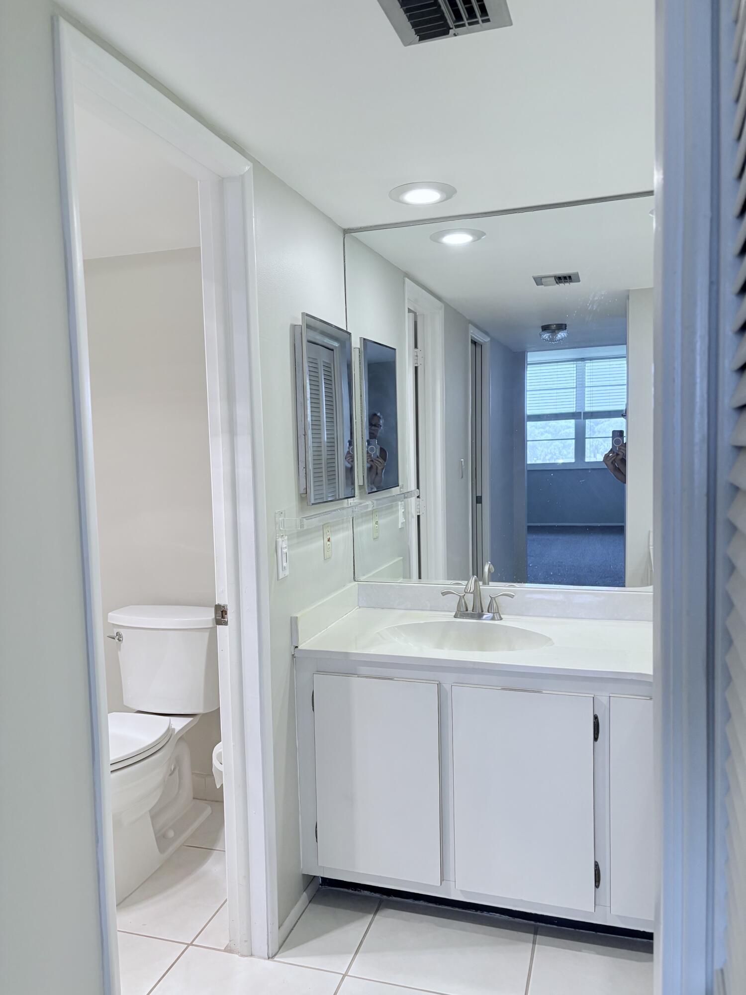 NO 123 PALM-AIRE COUNTRY CLUB - Residential