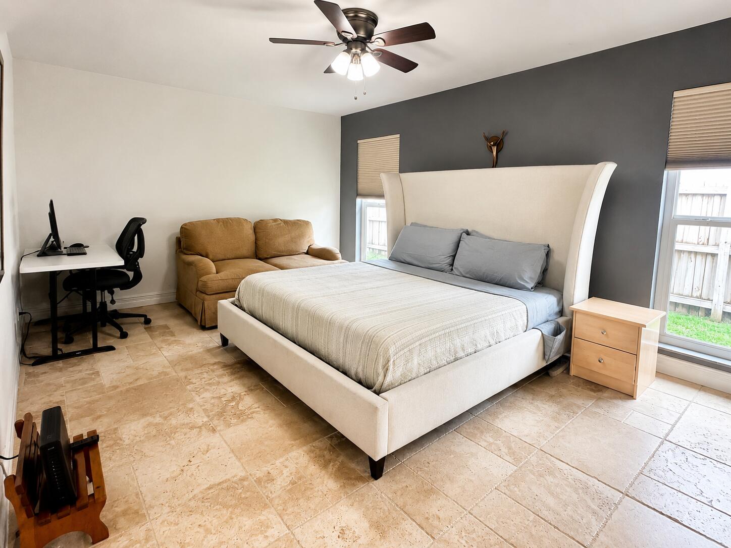 SOUTH SHORE 4 OF WELLINGTON - Residential Lease