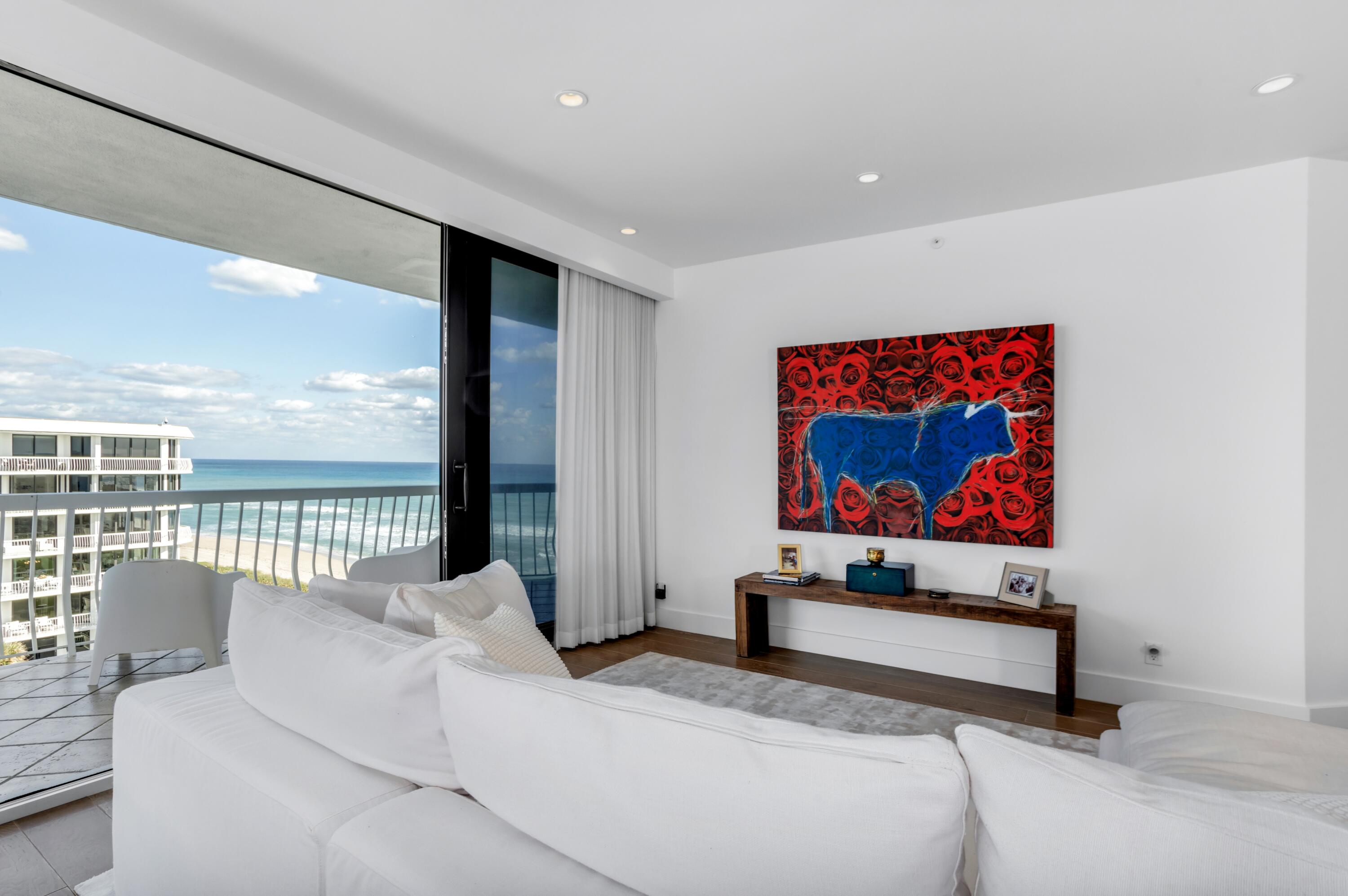TWENTY ONE HUNDRED CONDO - Residential