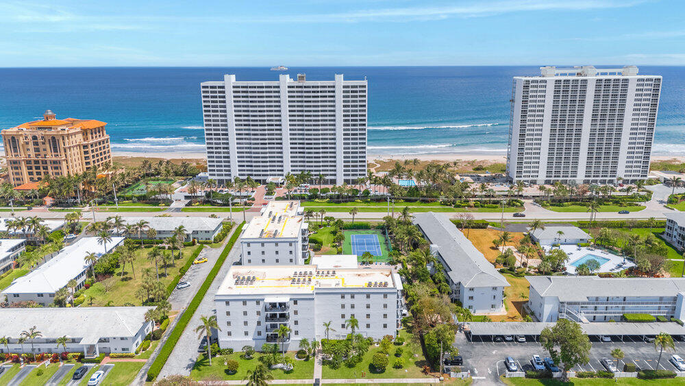 GREENBRIAR CONDO - Residential Lease