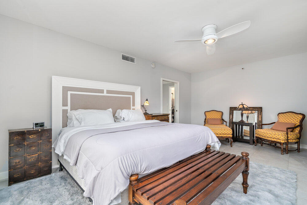 GREENBRIAR CONDO - Residential Lease