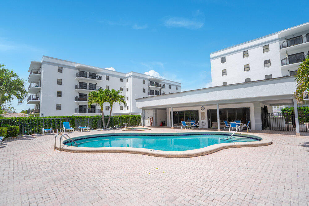 GREENBRIAR CONDO - Residential Lease