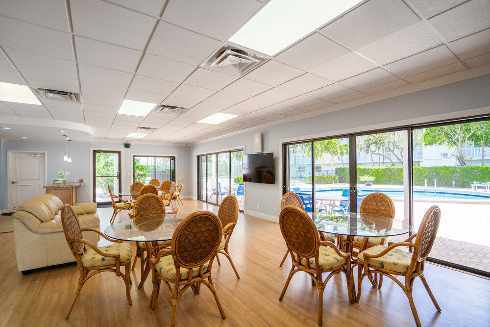 GREENBRIAR CONDO - Residential Lease