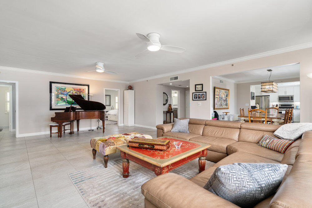 GREENBRIAR CONDO - Residential Lease