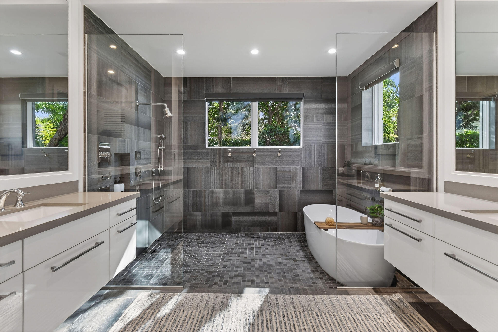 HARBOR PLACE - Residential