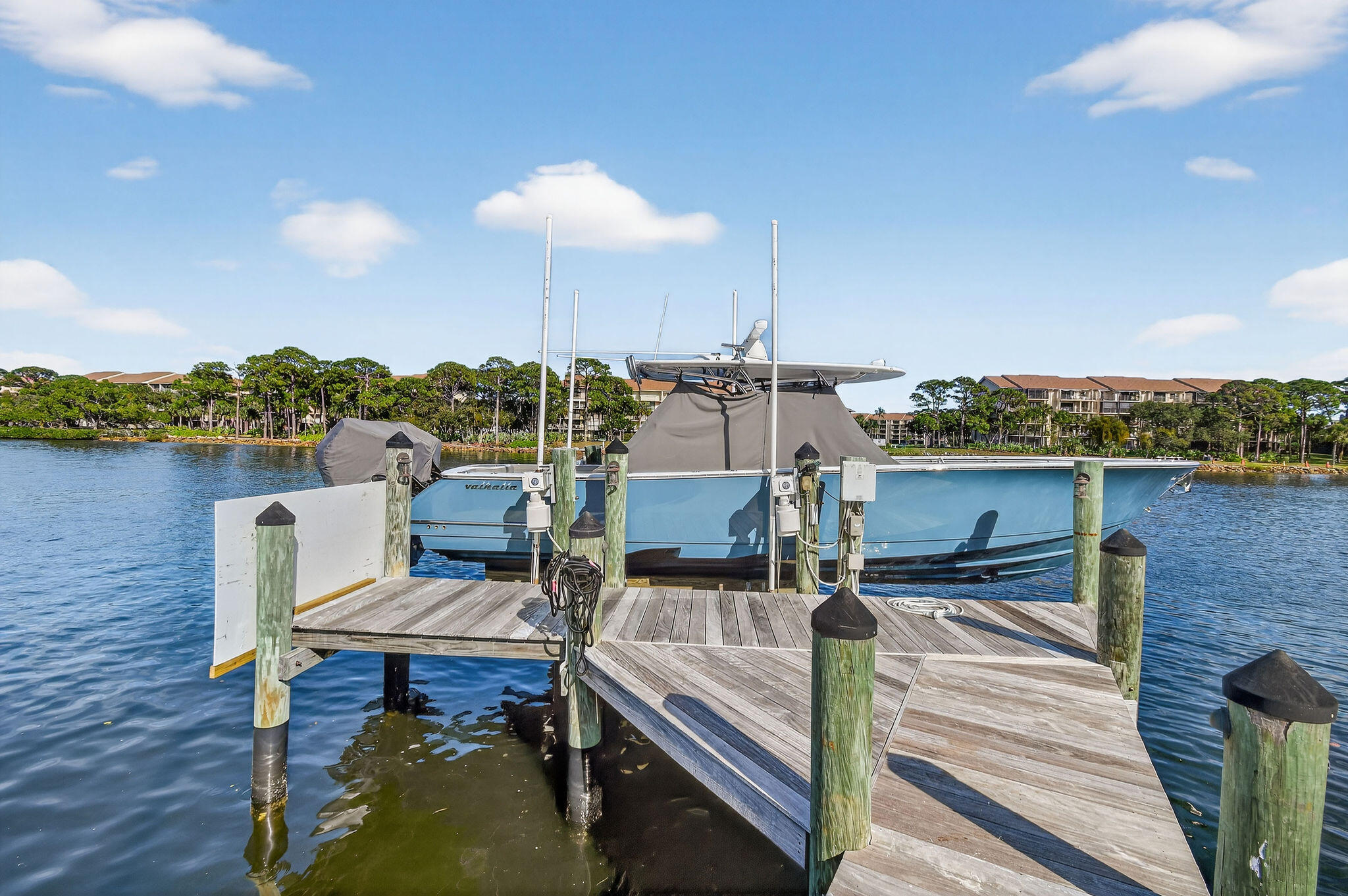 HARBOR PLACE - Residential