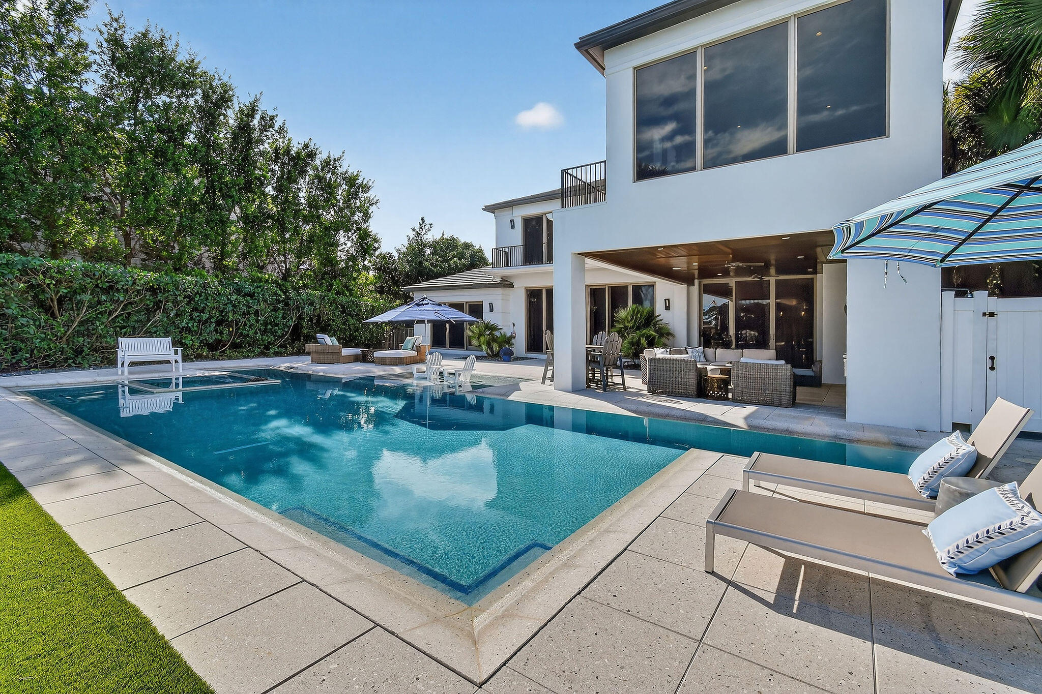 HARBOR PLACE - Residential