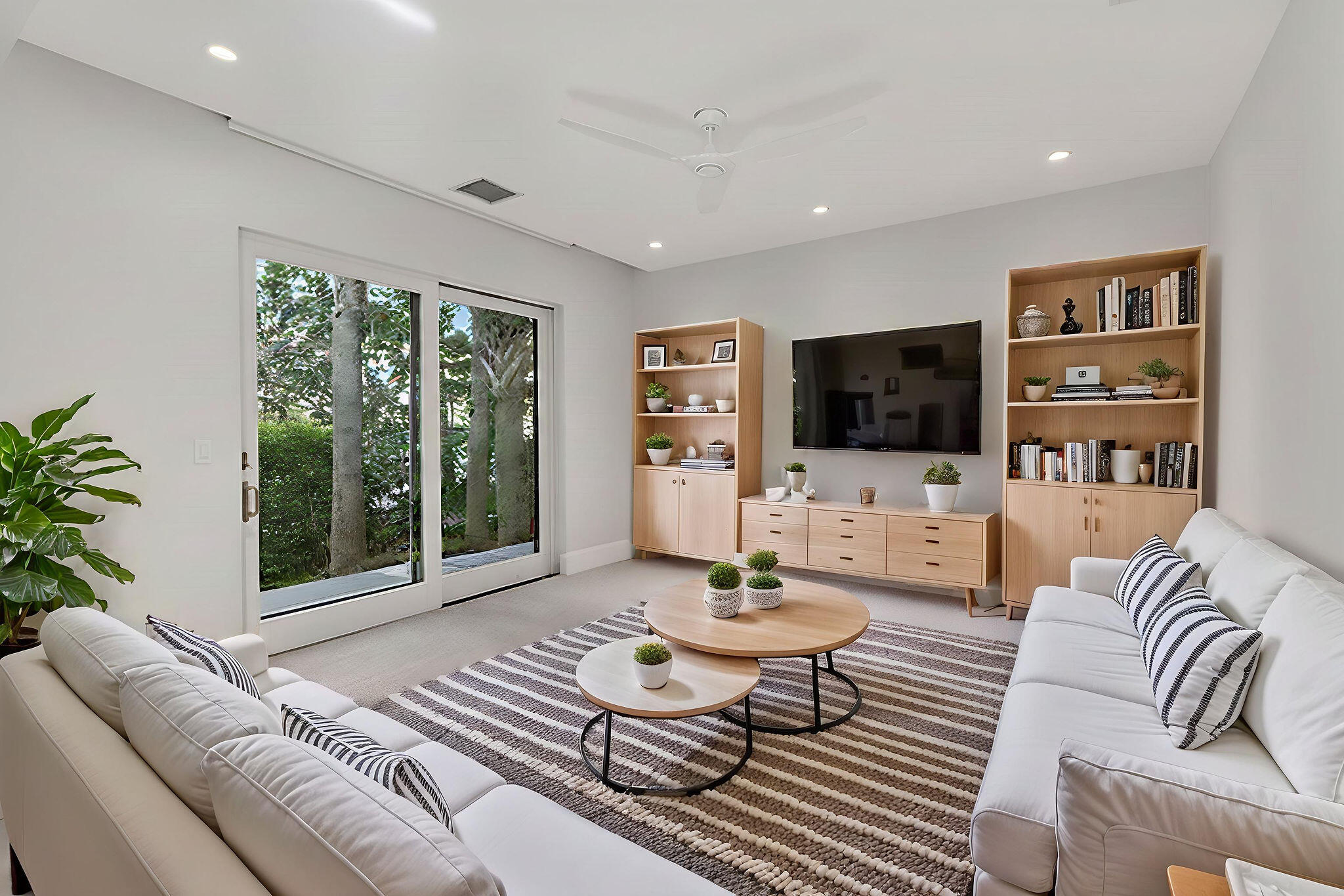 HARBOR PLACE - Residential