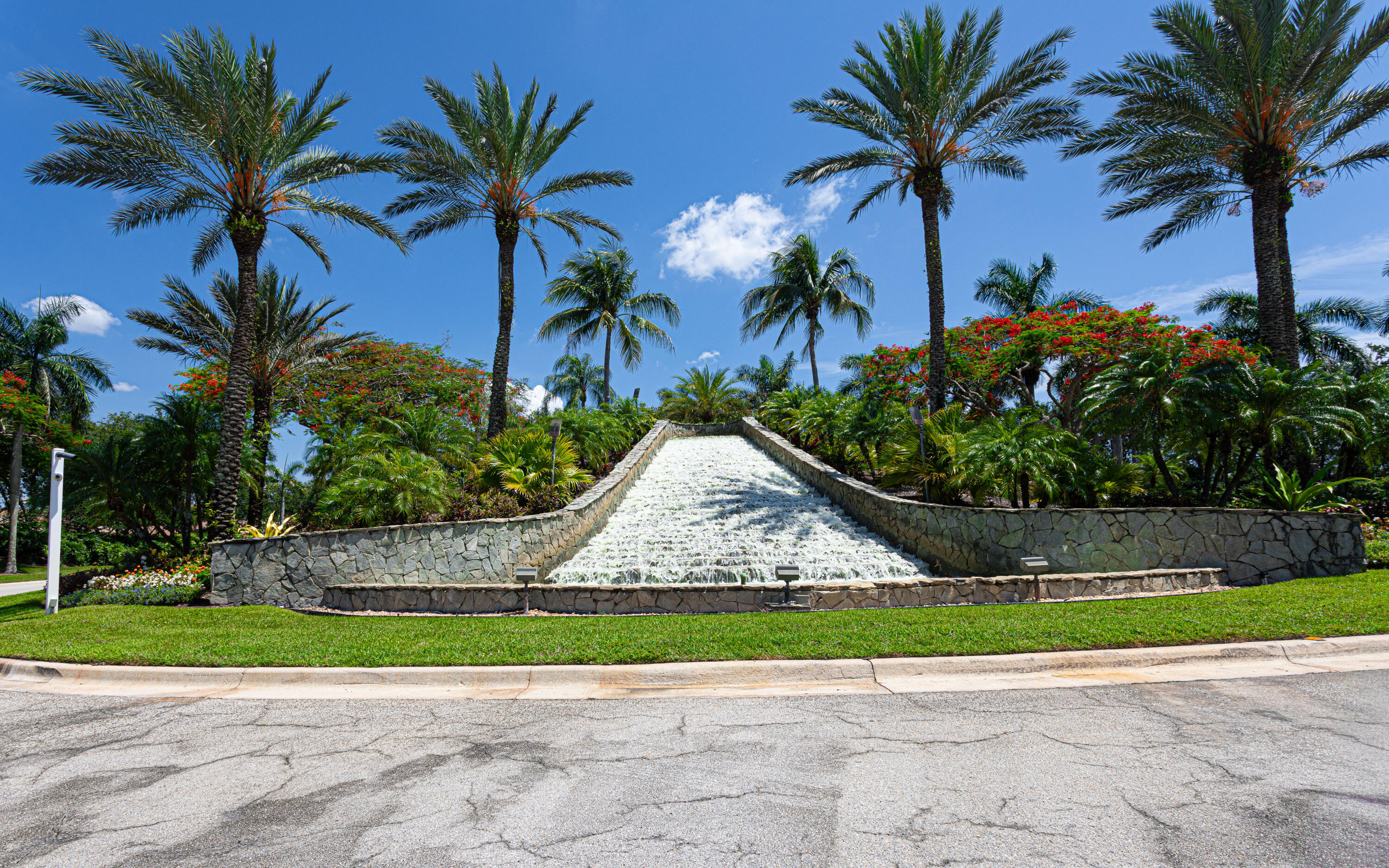 BAYWINDS RPD 10 - Residential