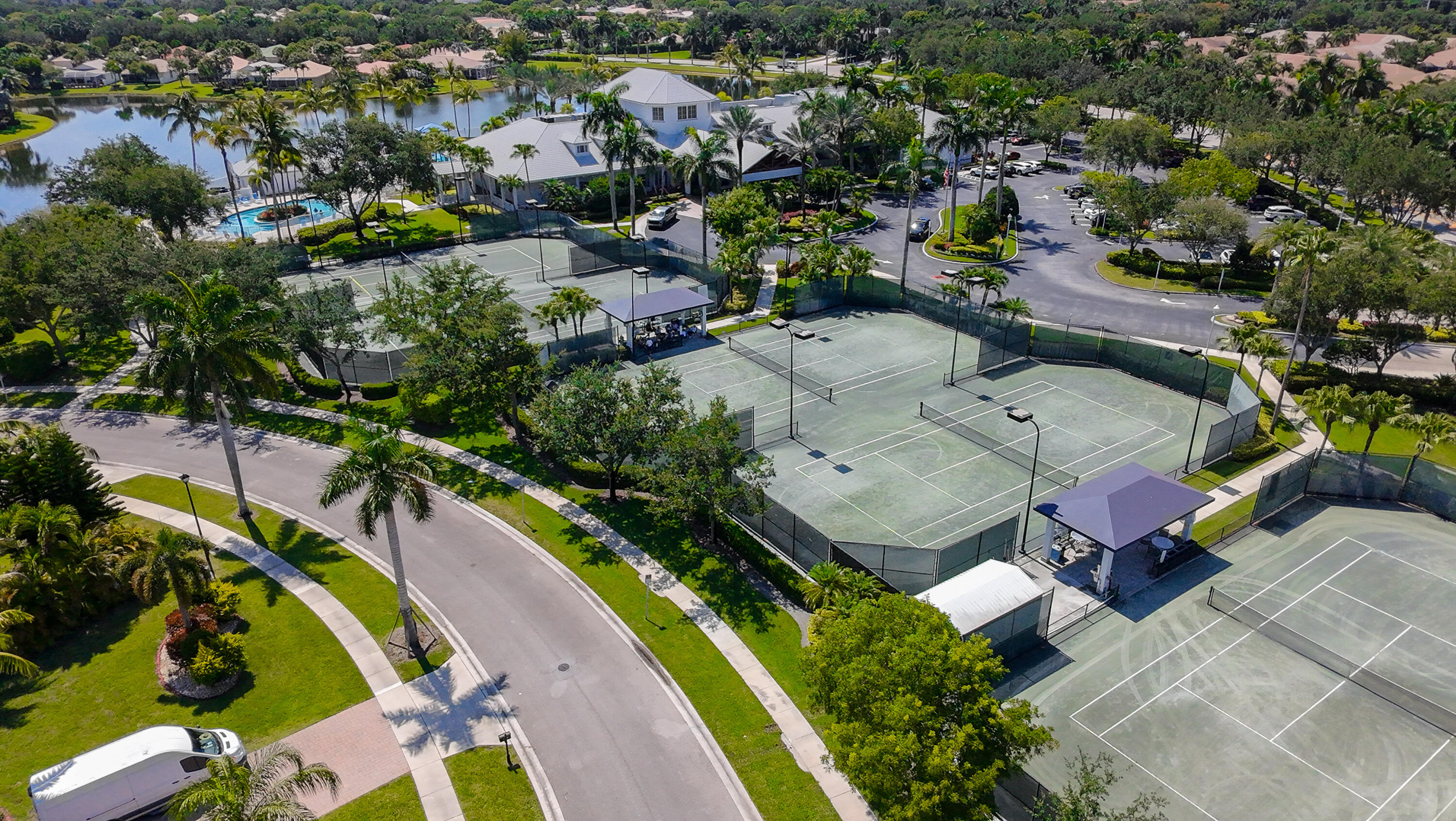 BAYWINDS RPD 10 - Residential