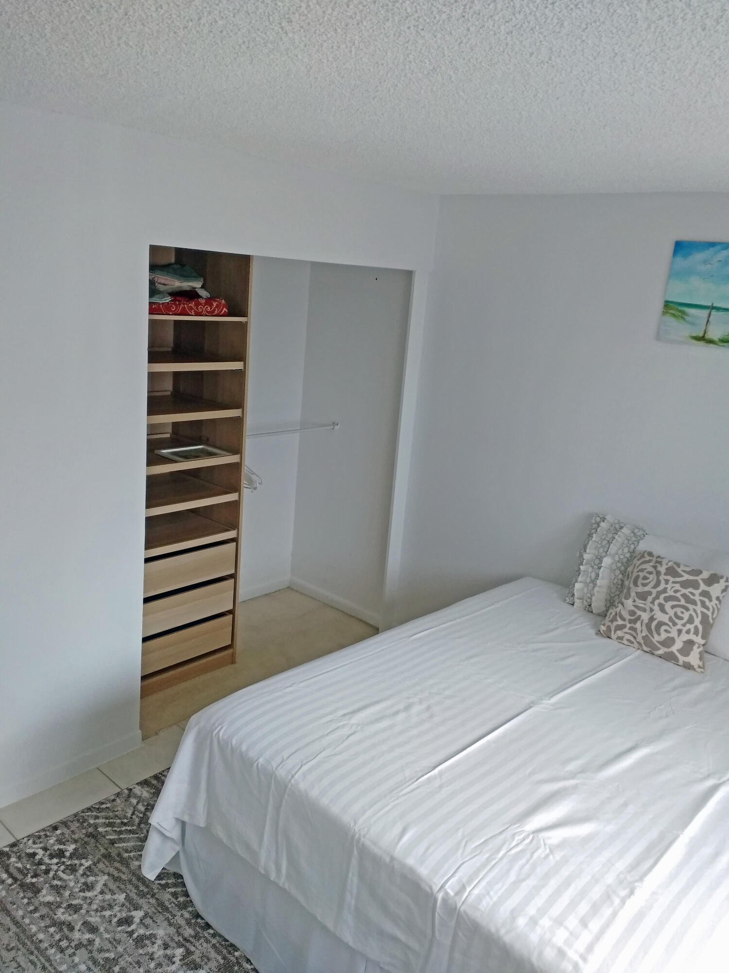 MILLICENT CONDO LTS 4,5 AND 6 BLK 3 TWN OF BOY - Residential
