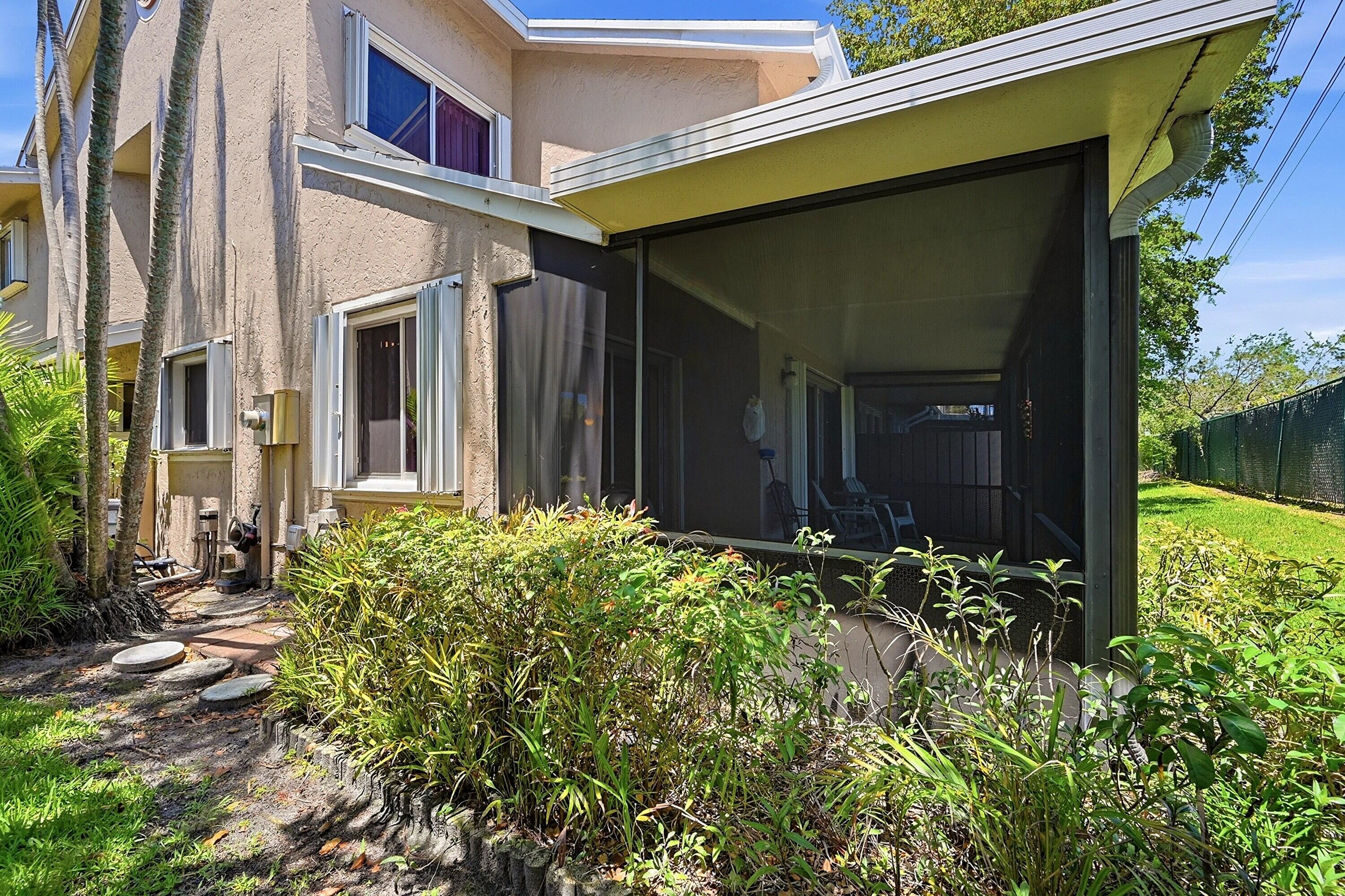 CORAL POINT NORTH - Residential