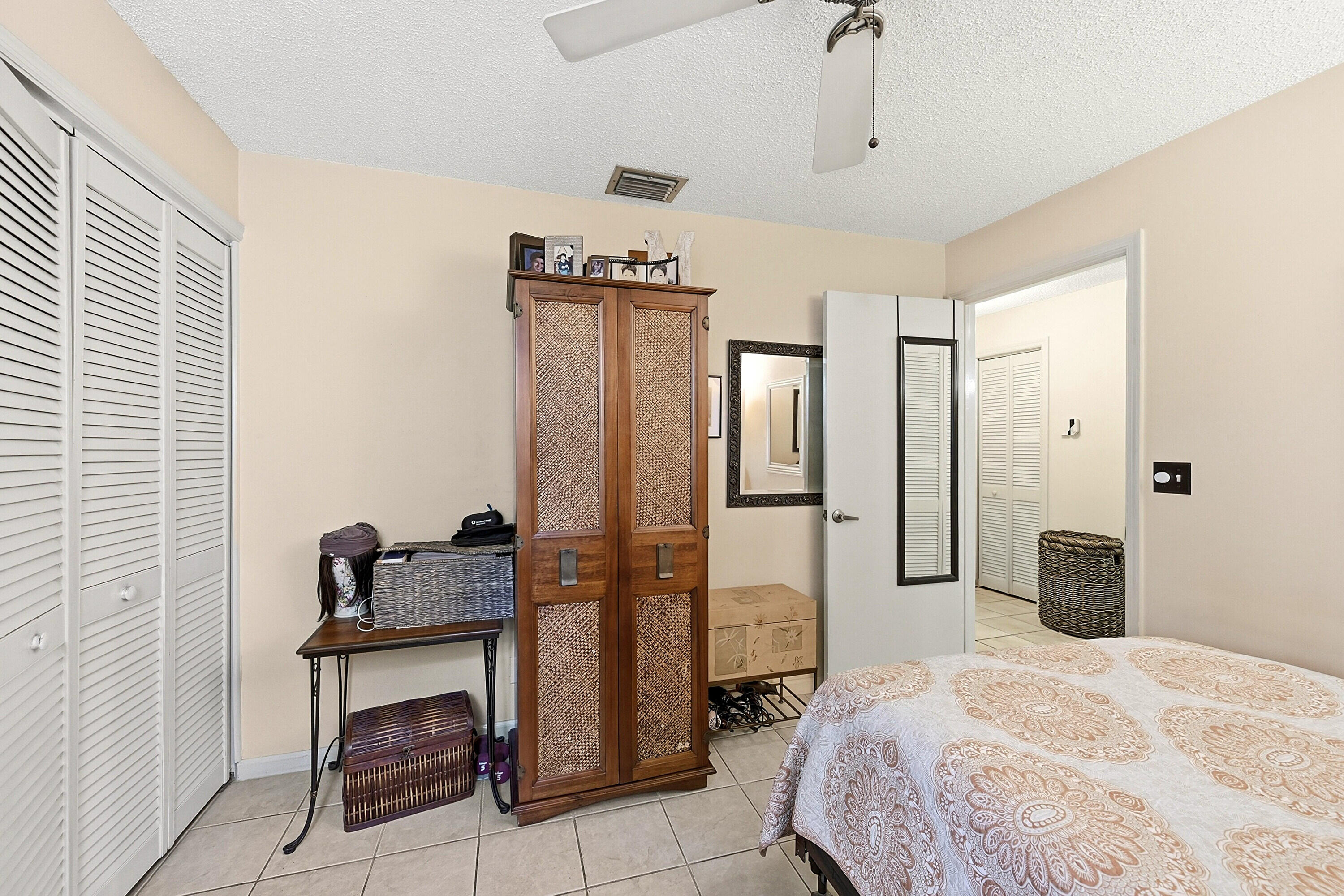 CORAL POINT NORTH - Residential