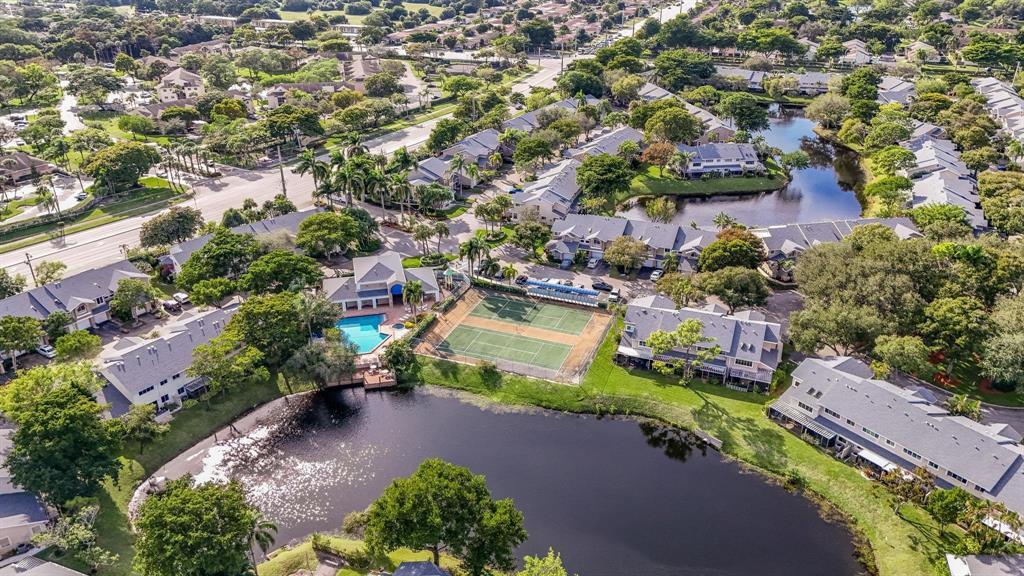 CORAL POINT NORTH - Residential
