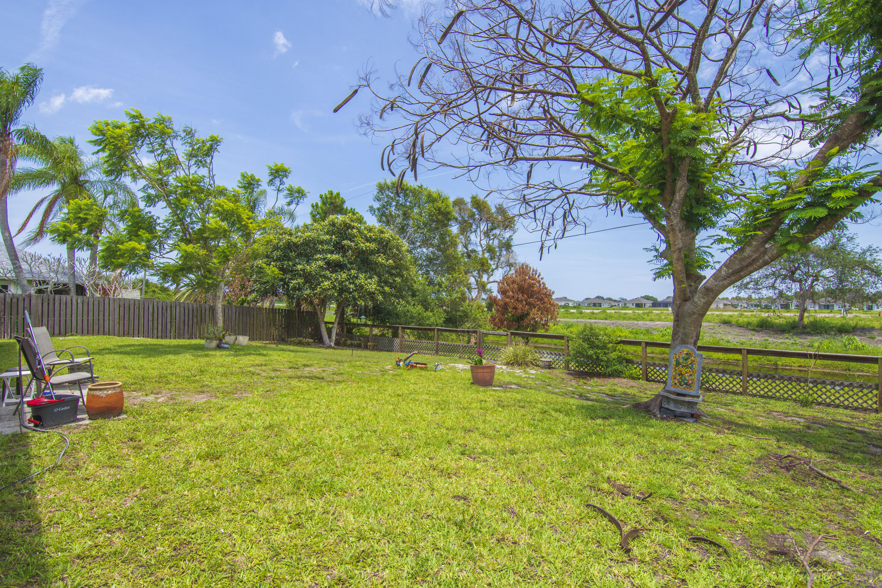 SEBASTIAN HIGHLANDS UNIT 15 - Residential