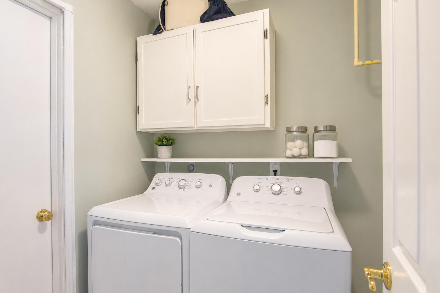 SEBASTIAN HIGHLANDS UNIT 15 - Residential