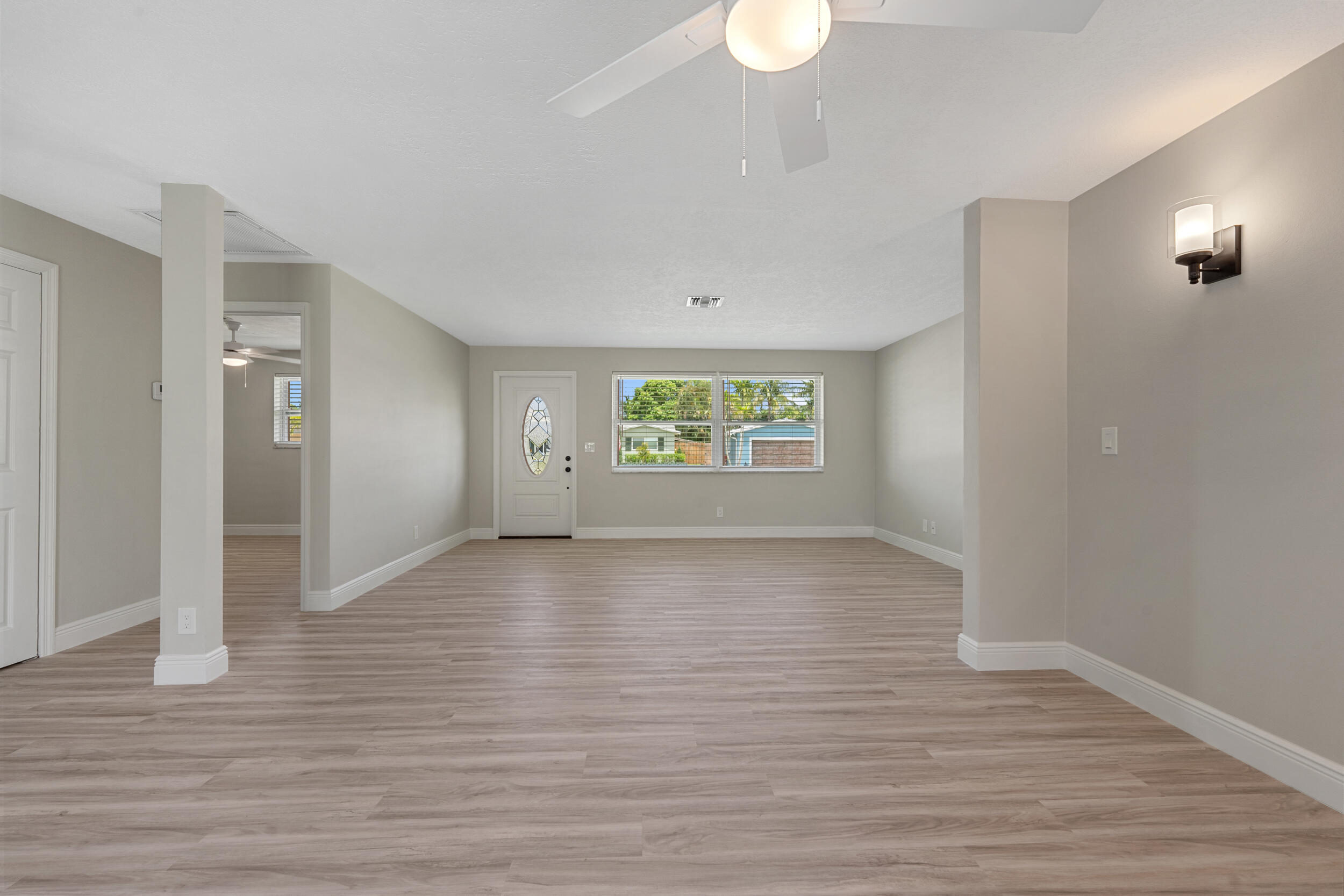 BRENTWOOD - Residential Lease