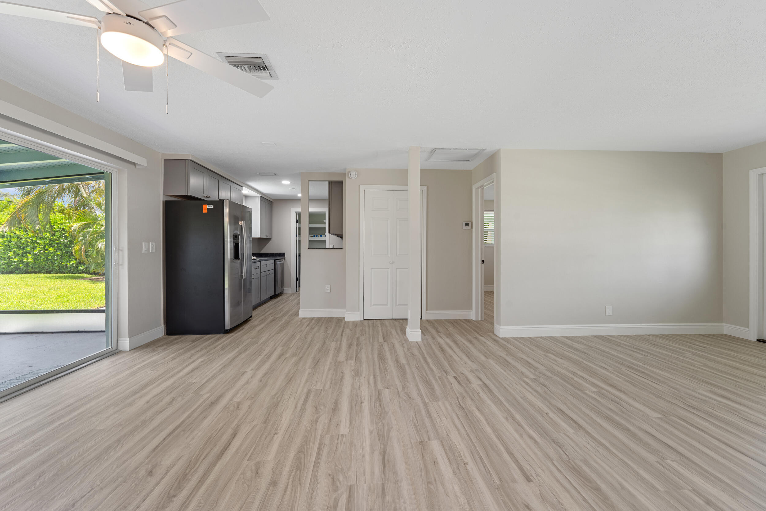 BRENTWOOD - Residential Lease