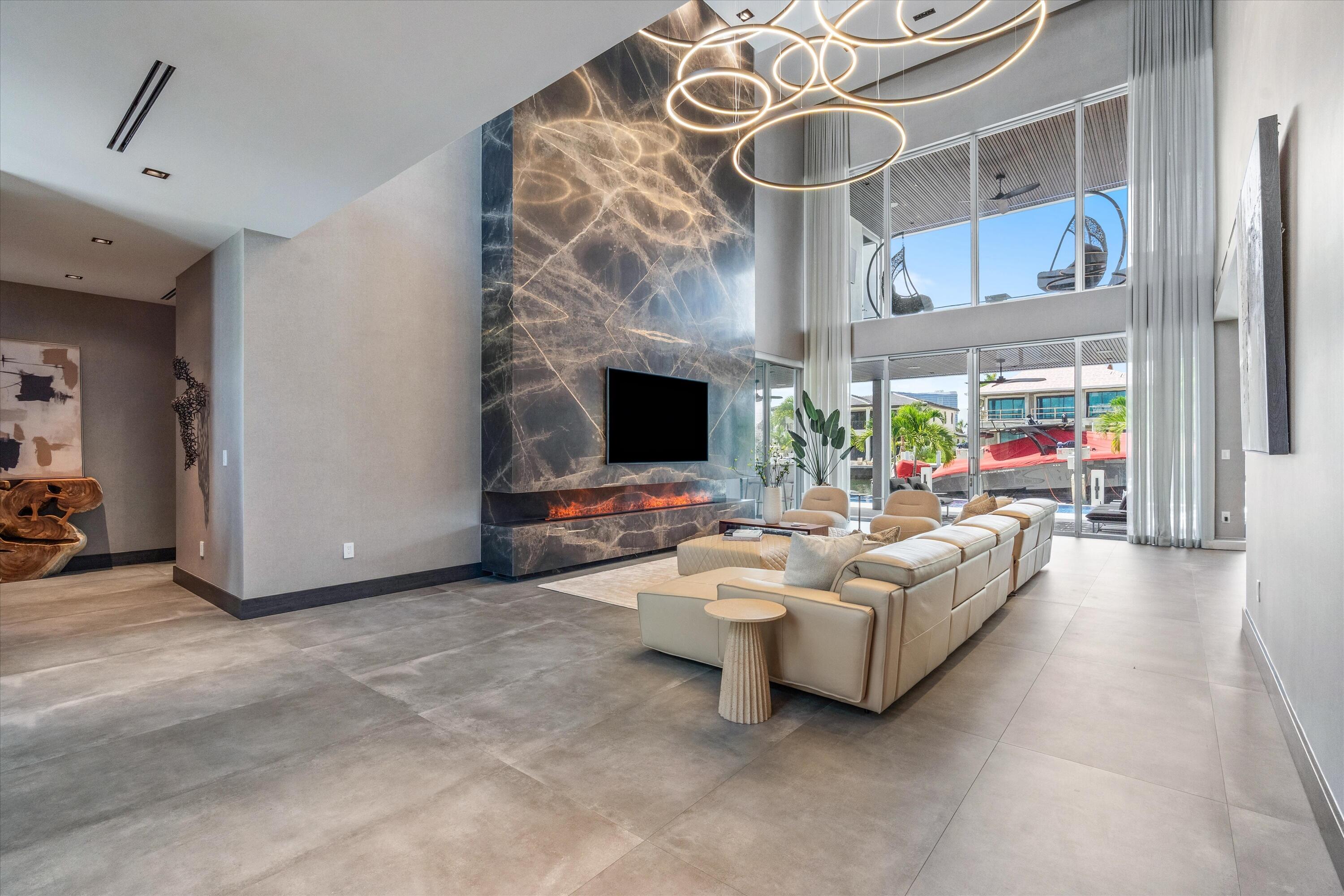 RIO VISTA - Residential