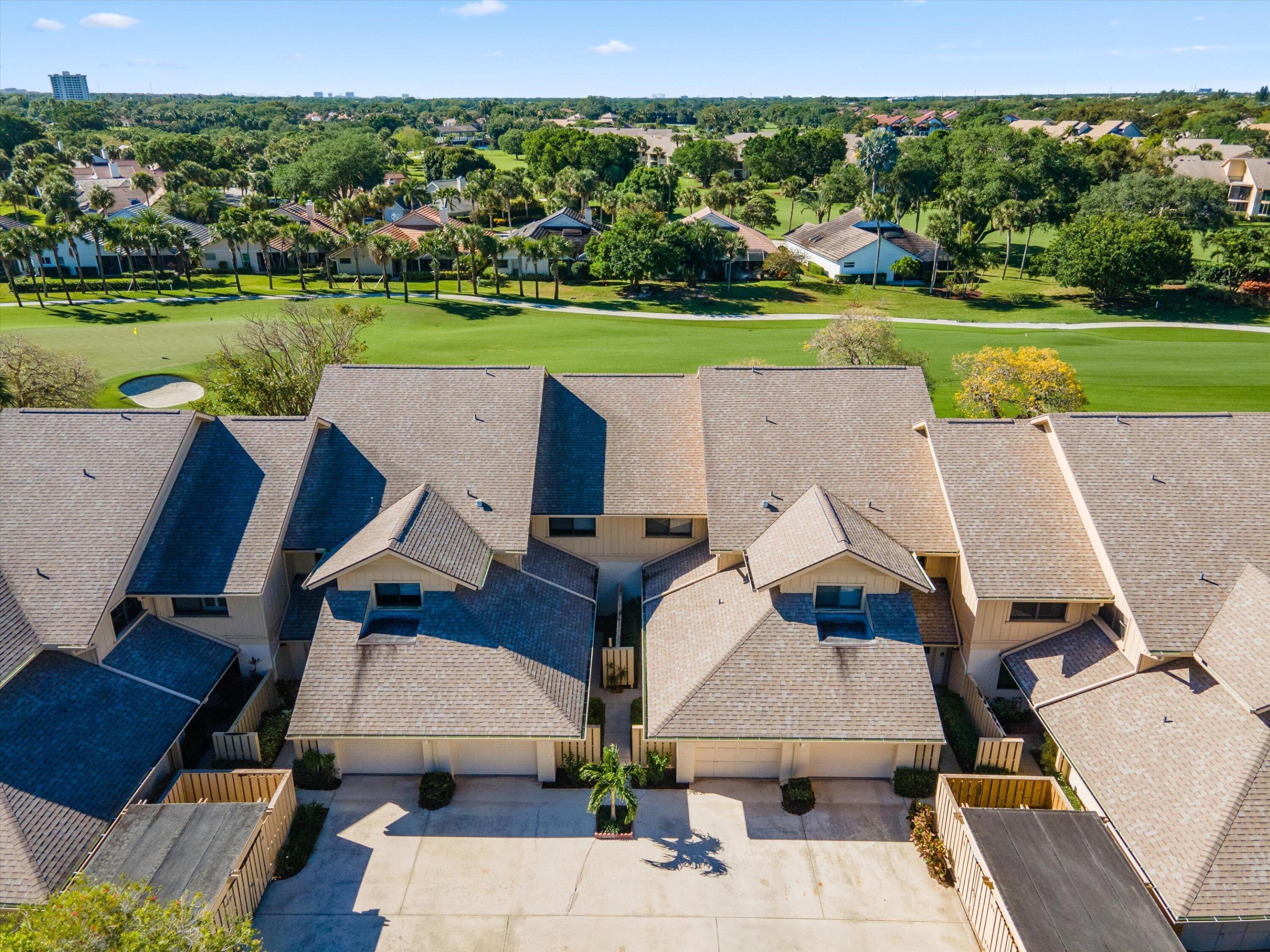 WATERBEND AT JONATHANS LANDING CONDO - Residential