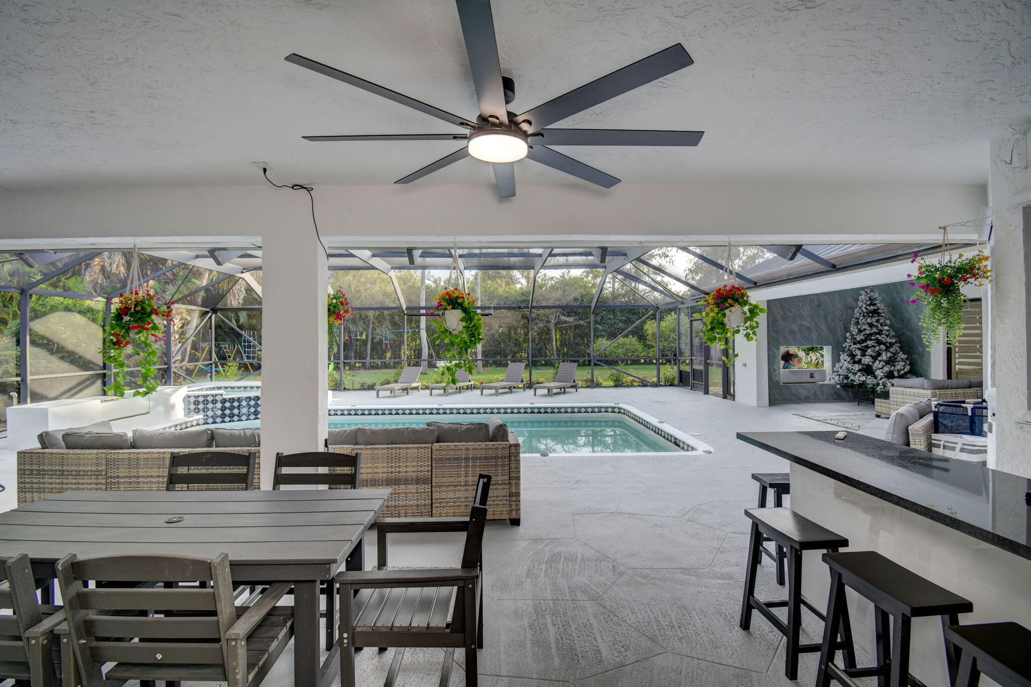 PINEWOOD OF WELLINGTON - Residential