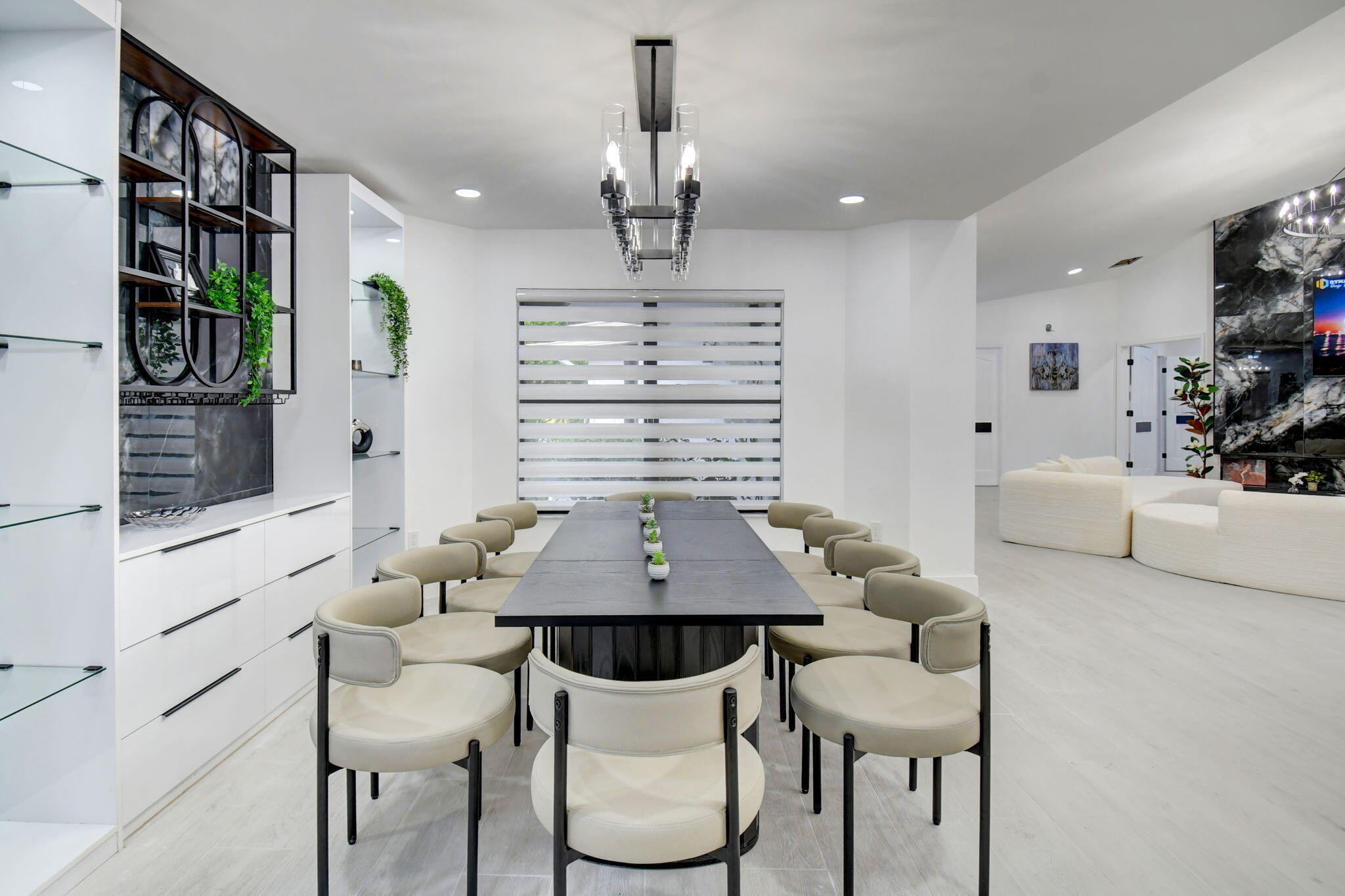 PINEWOOD OF WELLINGTON - Residential