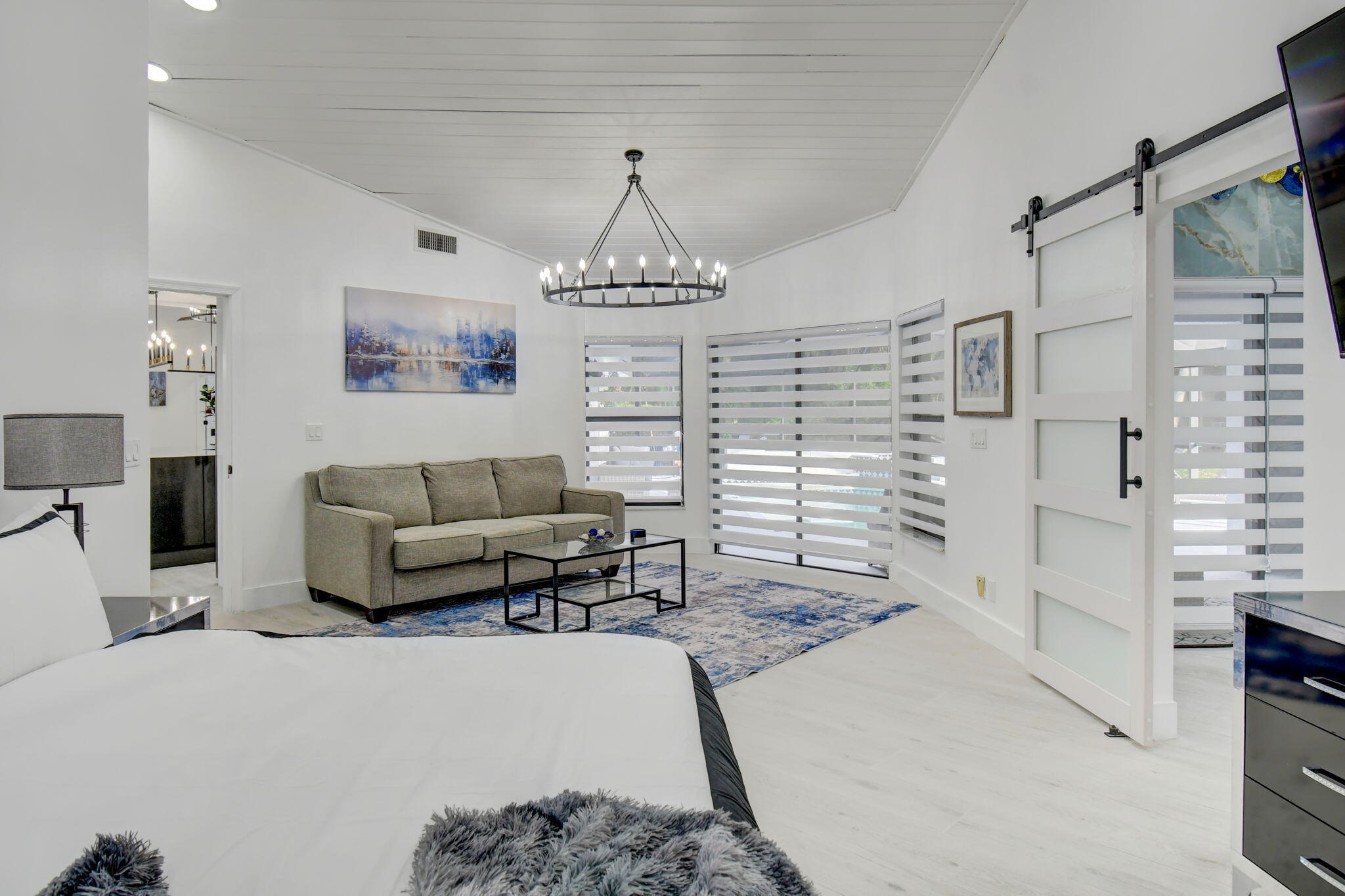 PINEWOOD OF WELLINGTON - Residential