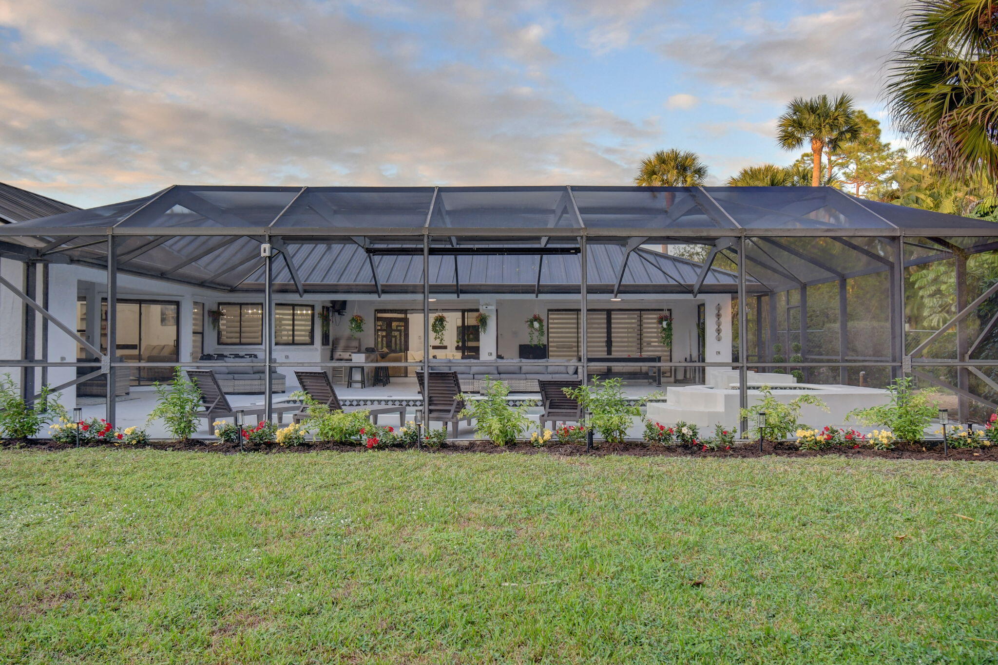 PINEWOOD OF WELLINGTON - Residential