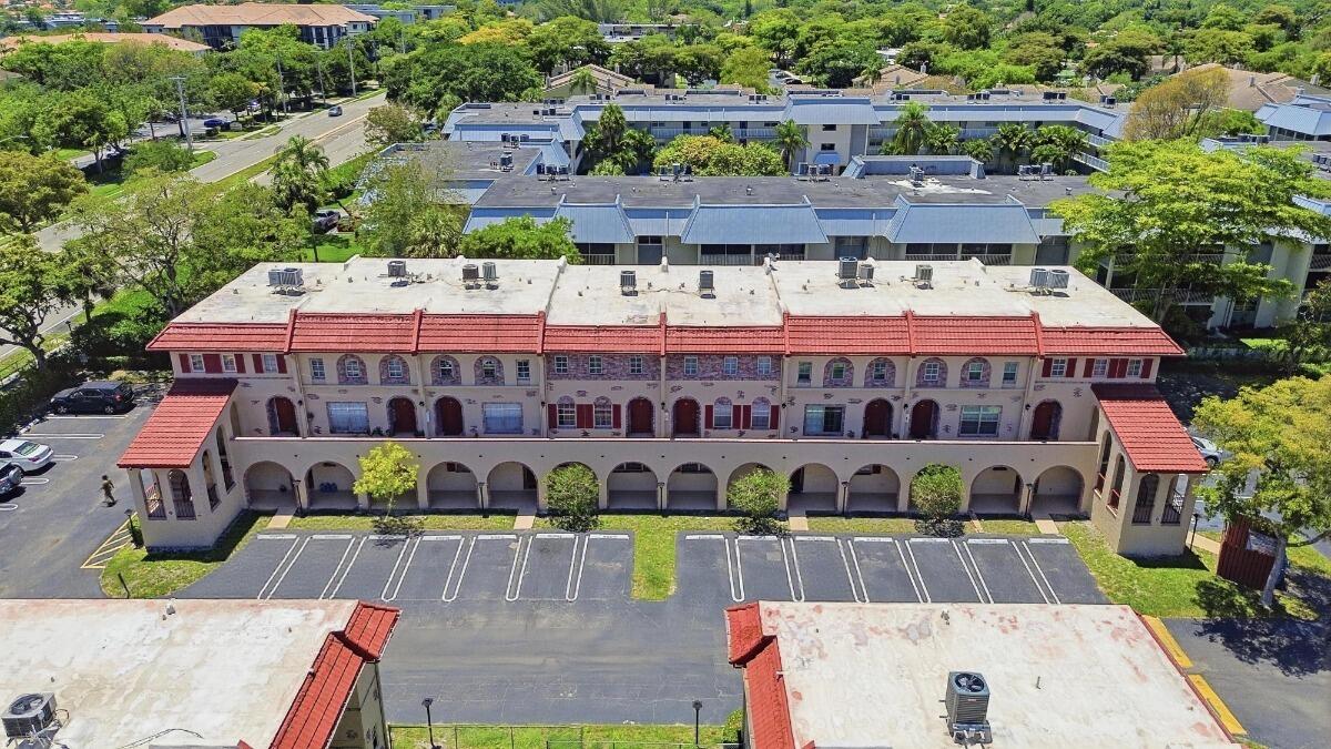 RIVERSIDE ESTATES CONDO - Residential