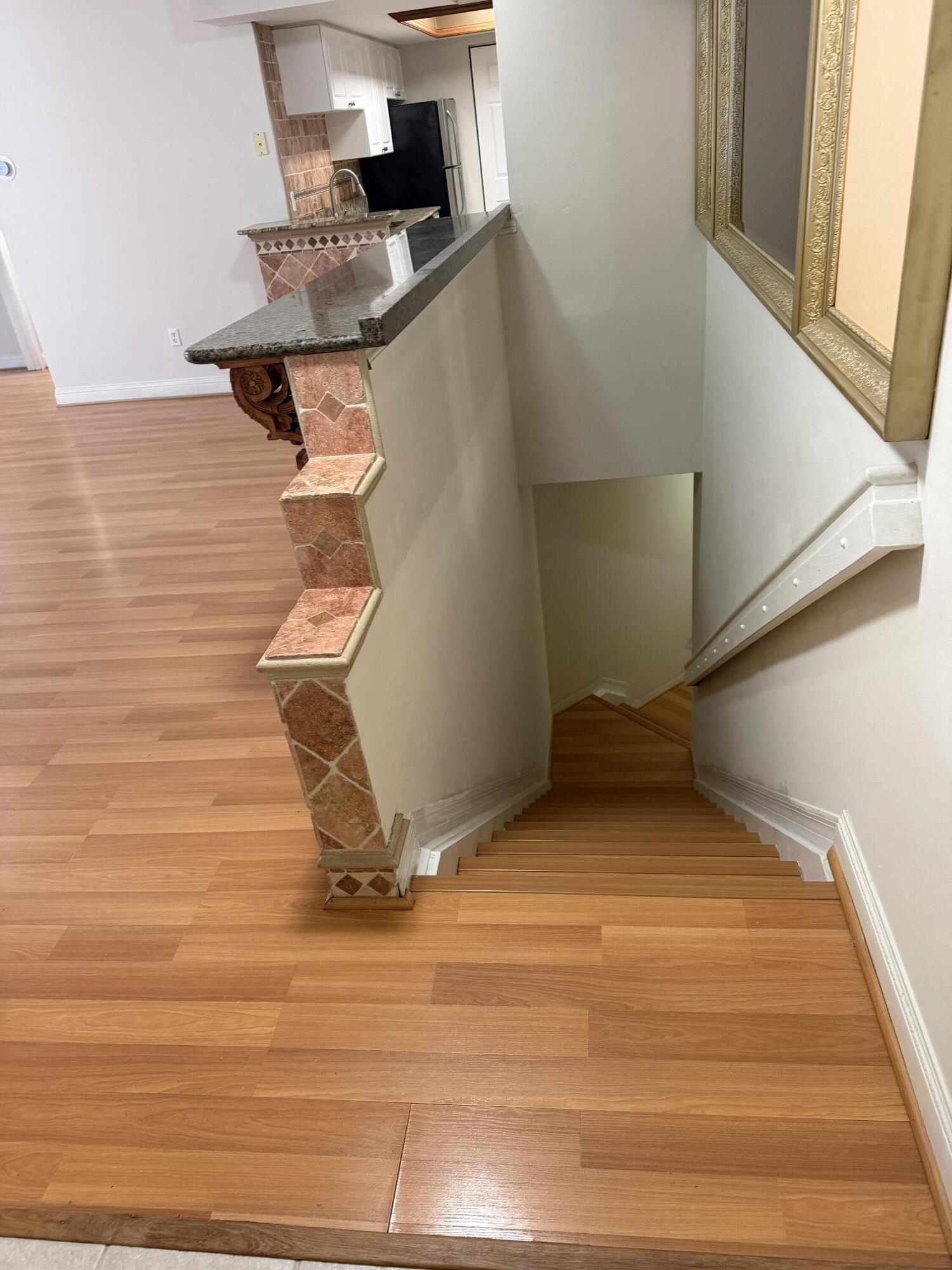 GRAND VIEW AT CRESTWOOD CONDO - Residential Lease