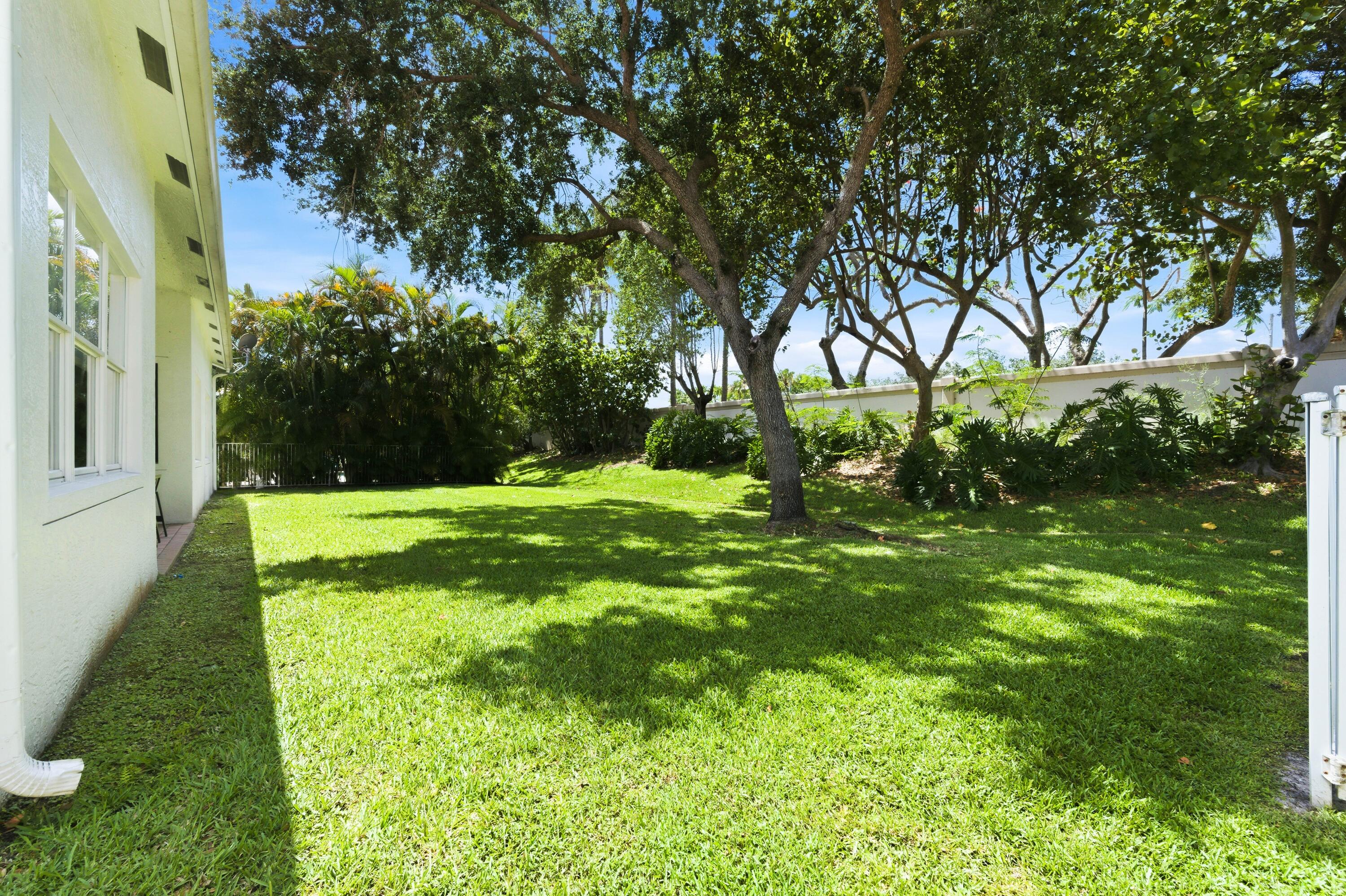 Villages of Windsor Isola Bella Estates - Residential