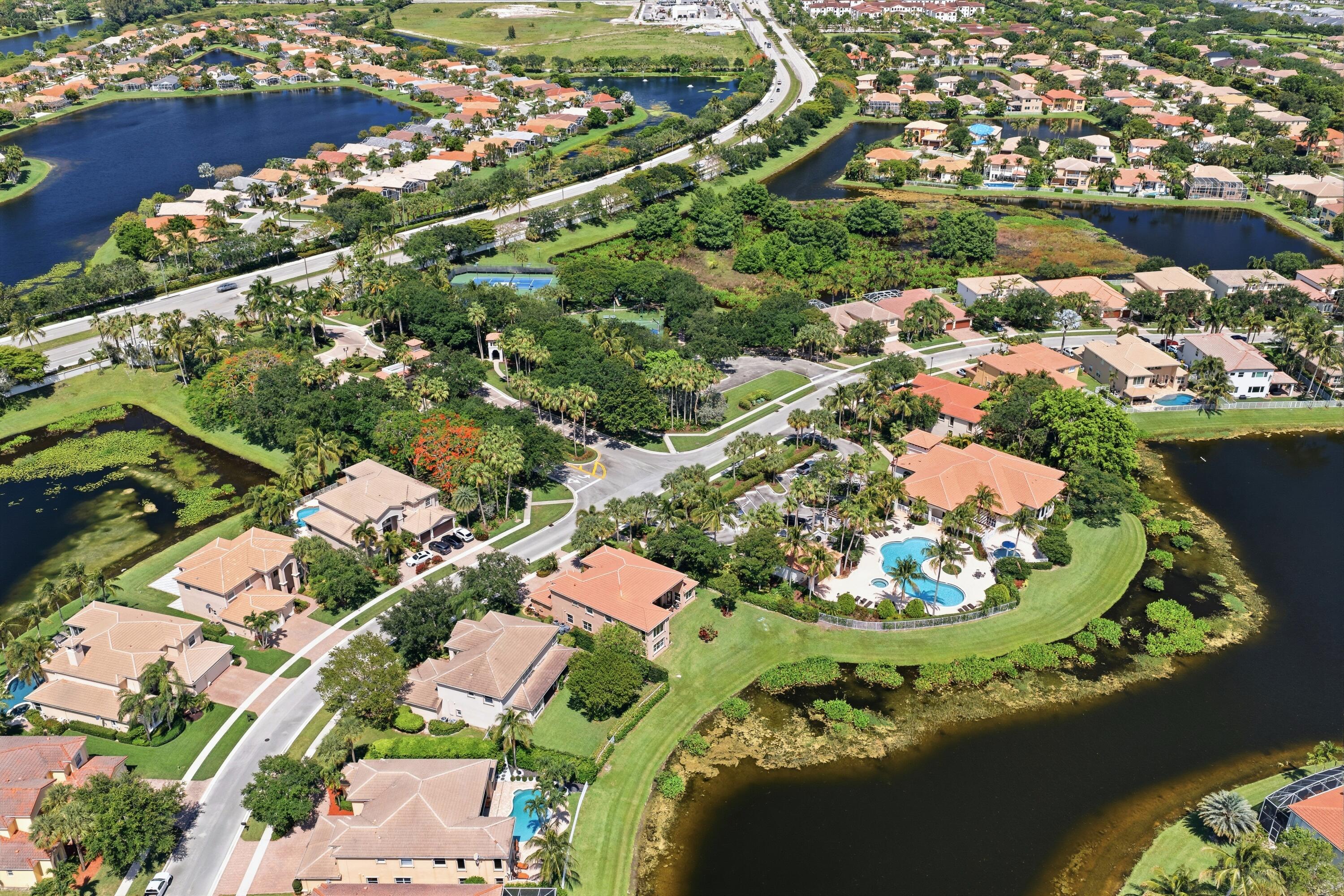 Villages of Windsor Isola Bella Estates - Residential