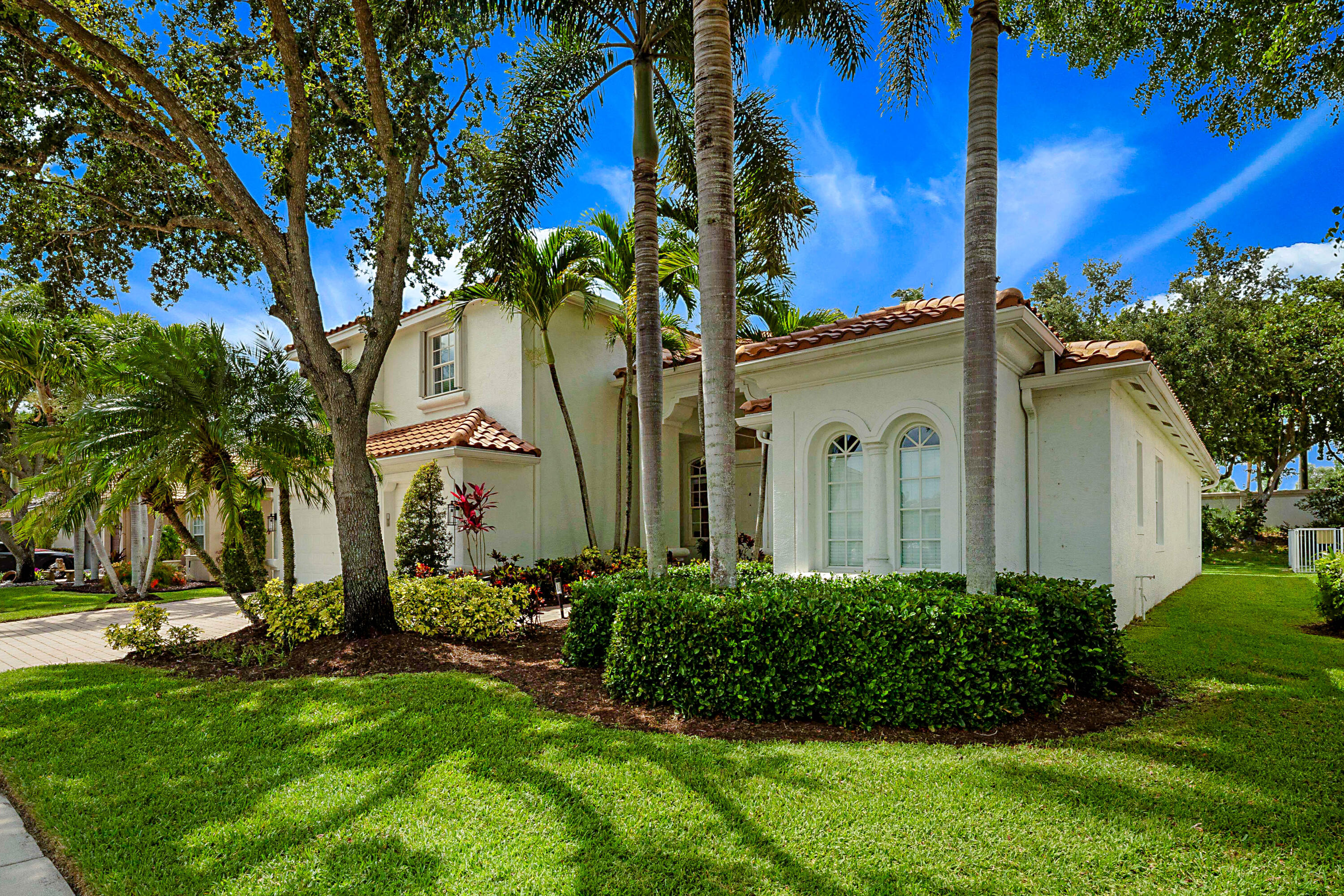 Villages of Windsor Isola Bella Estates - Residential