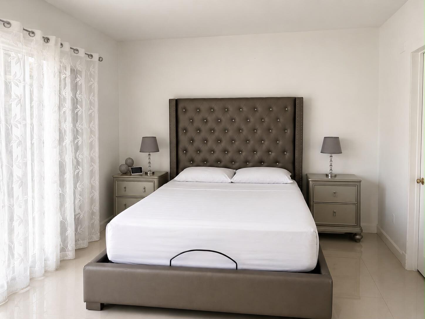 CAROLYNN TOWNHOUSE CONDO - Residential