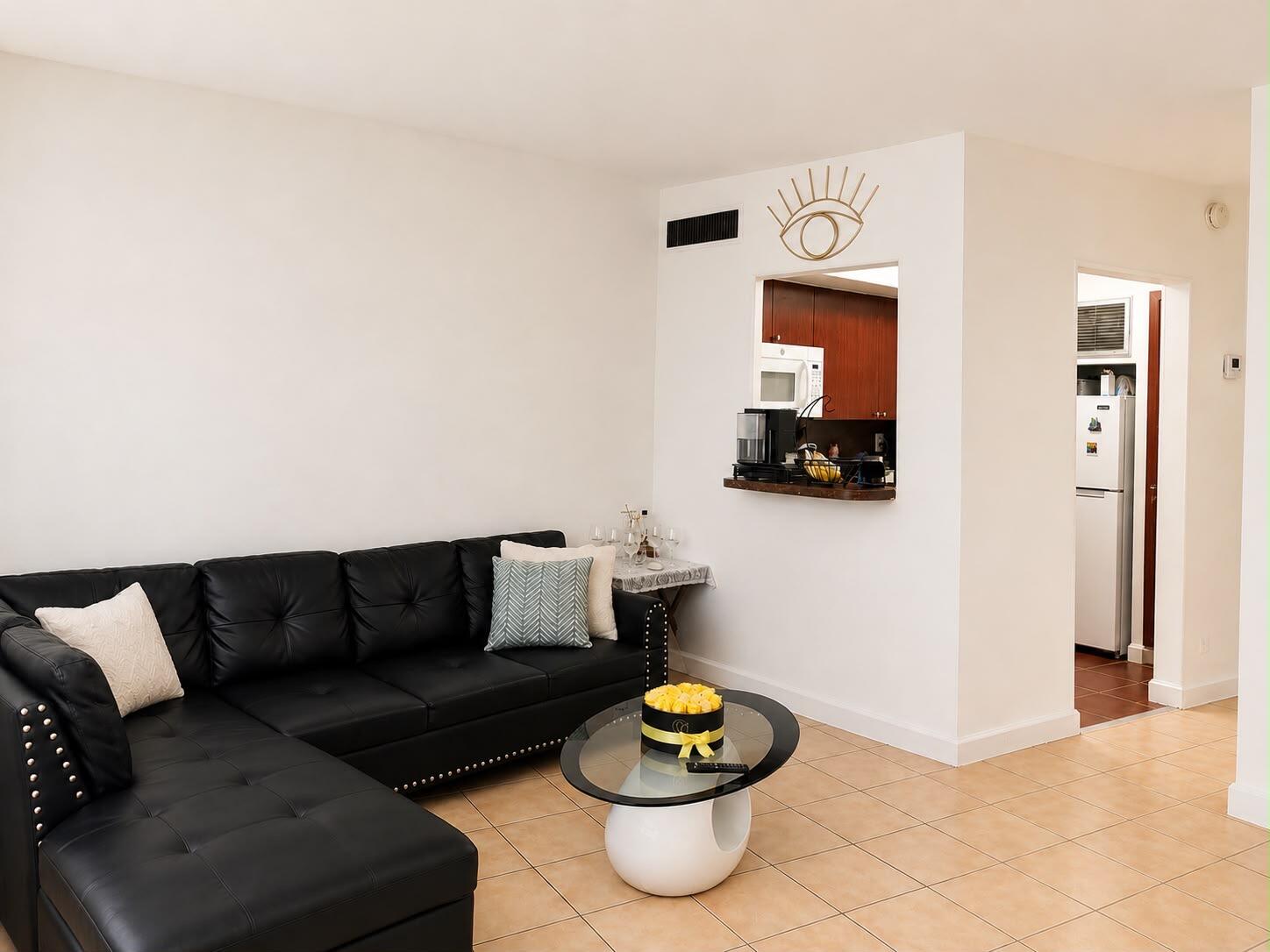 CAROLYNN TOWNHOUSE CONDO - Residential