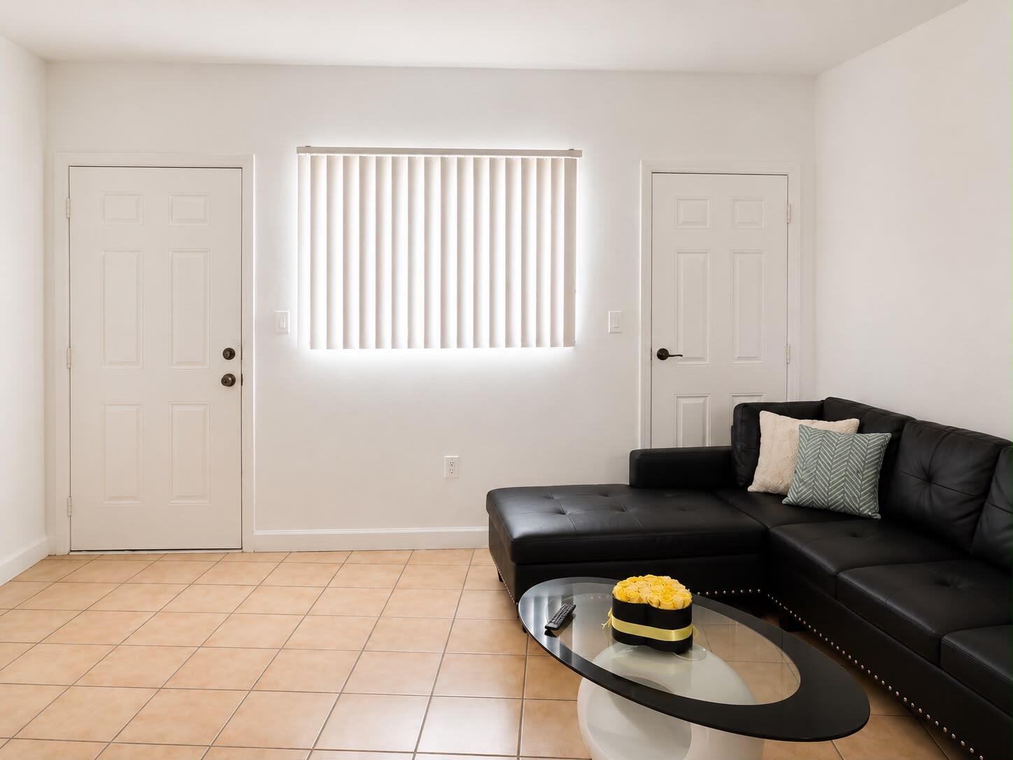 CAROLYNN TOWNHOUSE CONDO - Residential