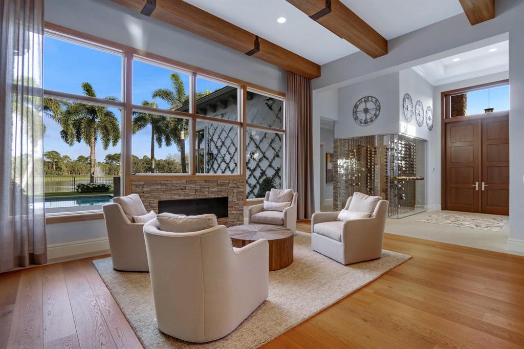 OLD PALM - Residential