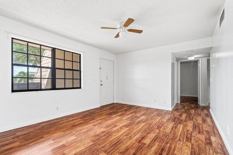 OAK COURT CONDO - Residential