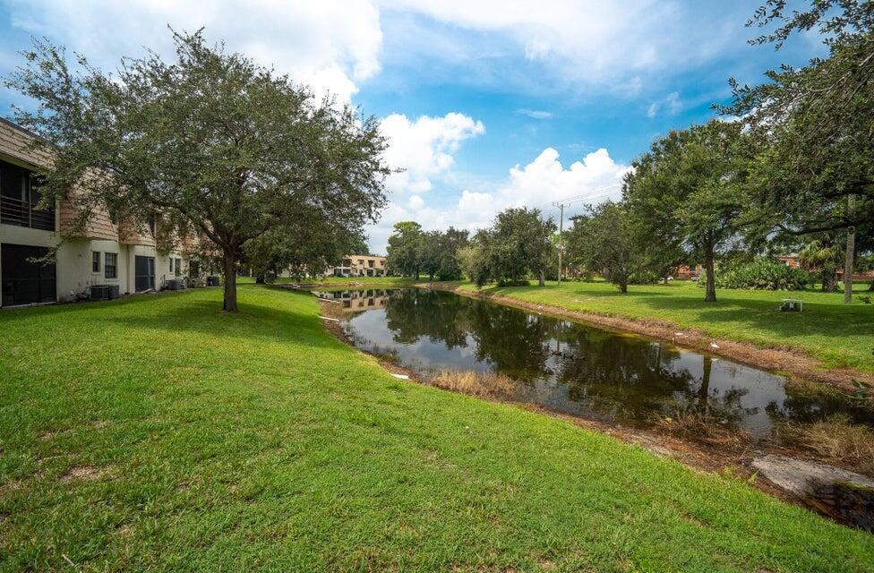 OAK COURT CONDO - Residential
