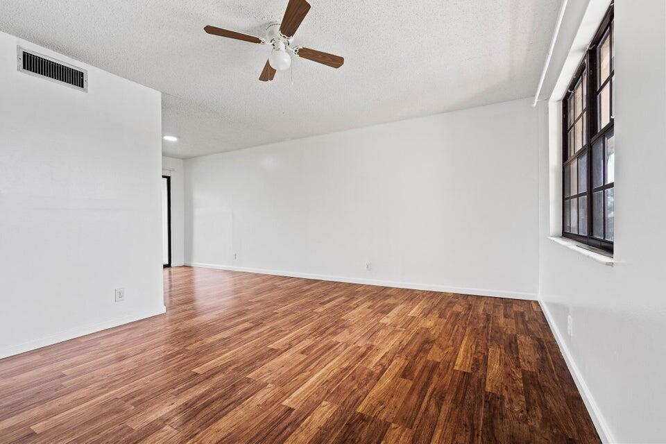 OAK COURT CONDO - Residential
