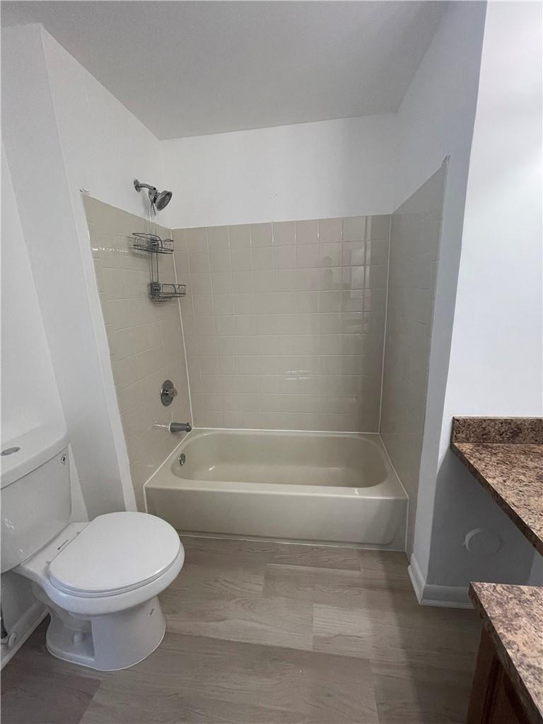 ROCK CREEK PHASE TWO - Residential Lease
