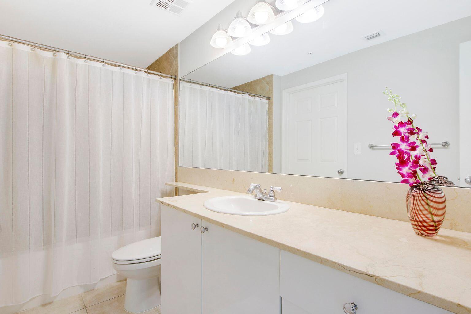 MOORINGS AT LANTANA CONDO 1 - Residential Lease