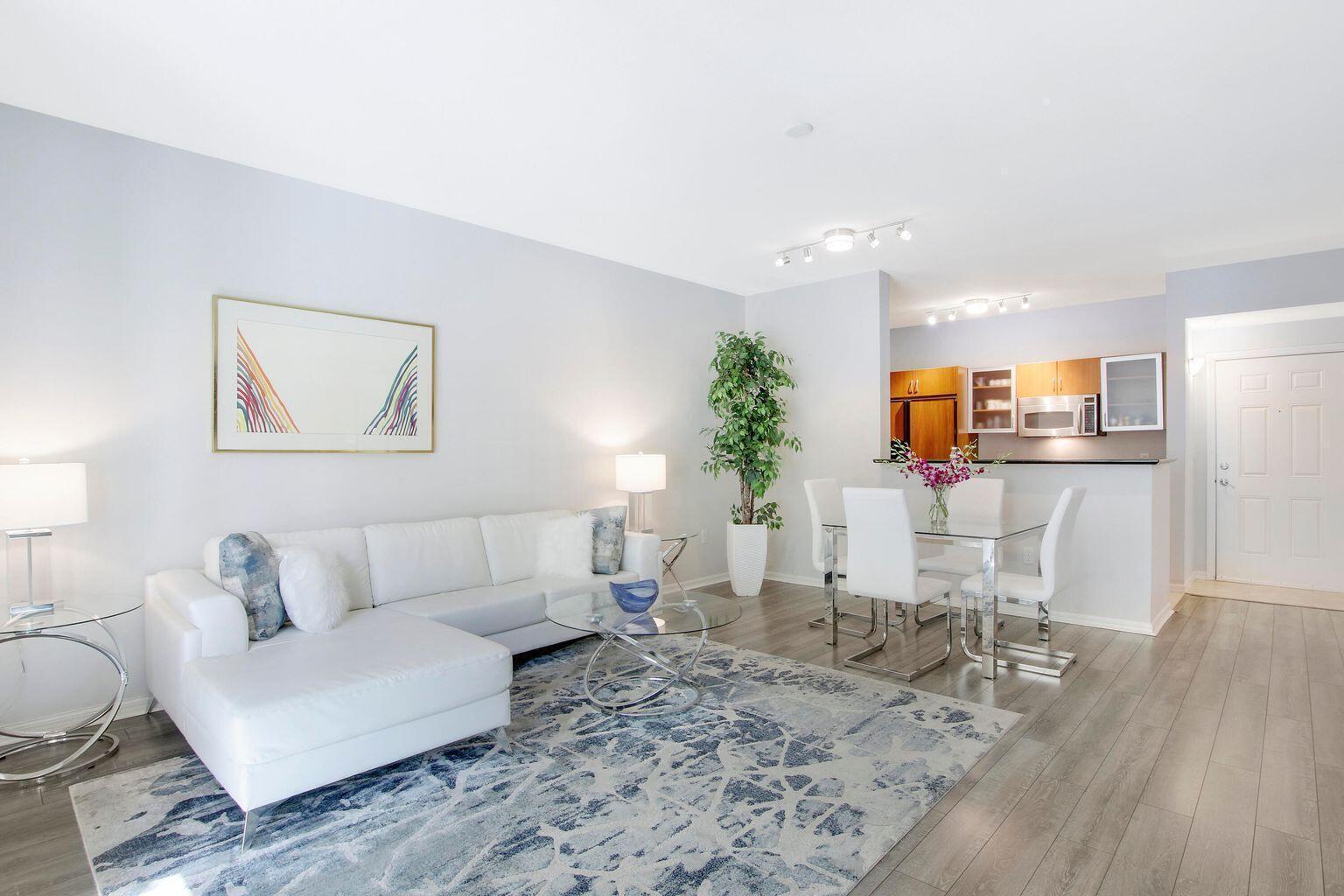 MOORINGS AT LANTANA CONDO 1 - Residential Lease