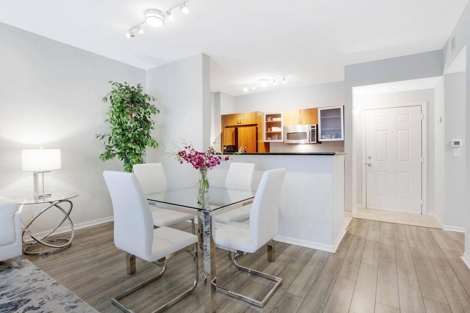 MOORINGS AT LANTANA CONDO 1 - Residential Lease